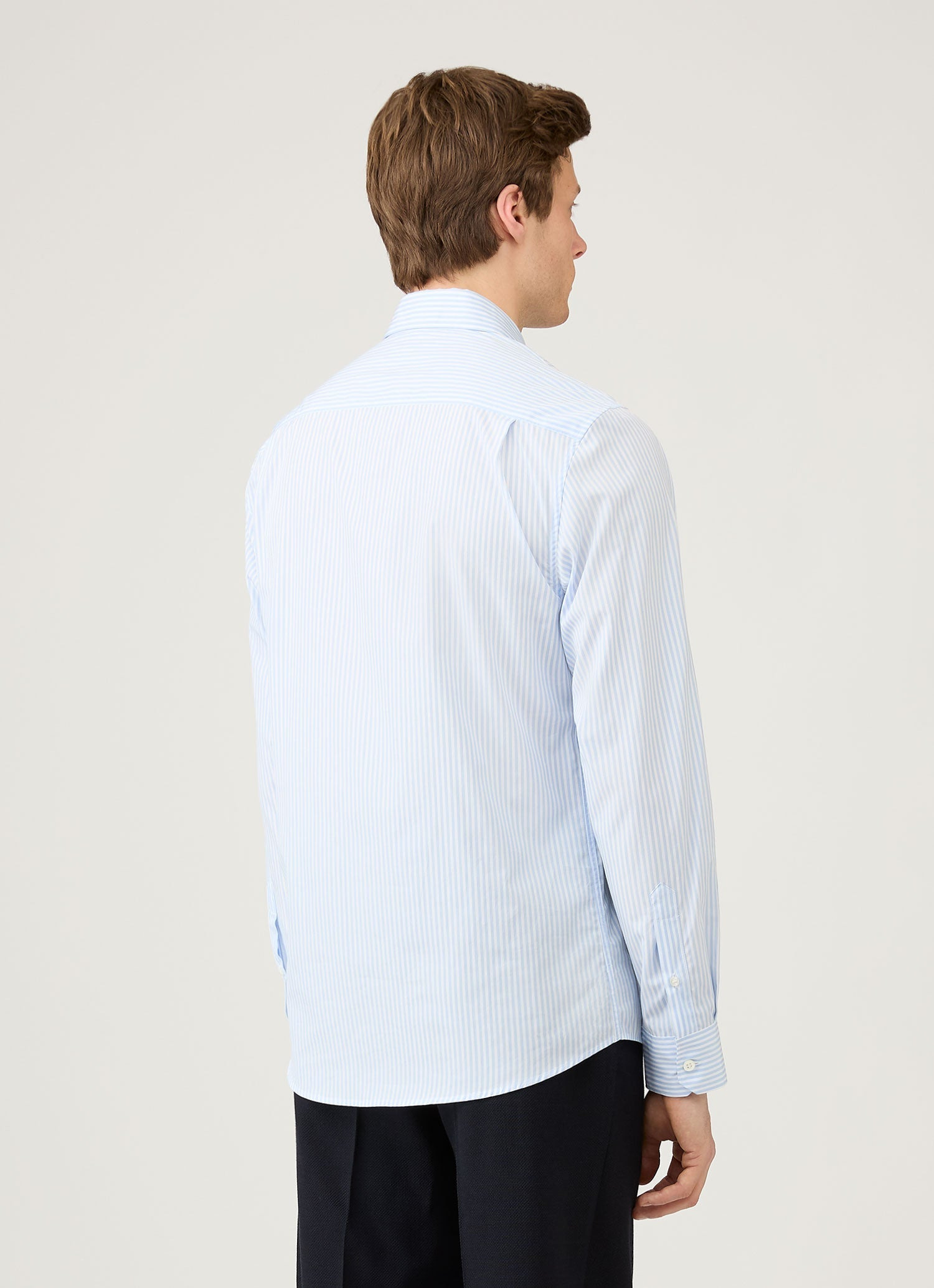 Cutaway Collar Shirt - 5