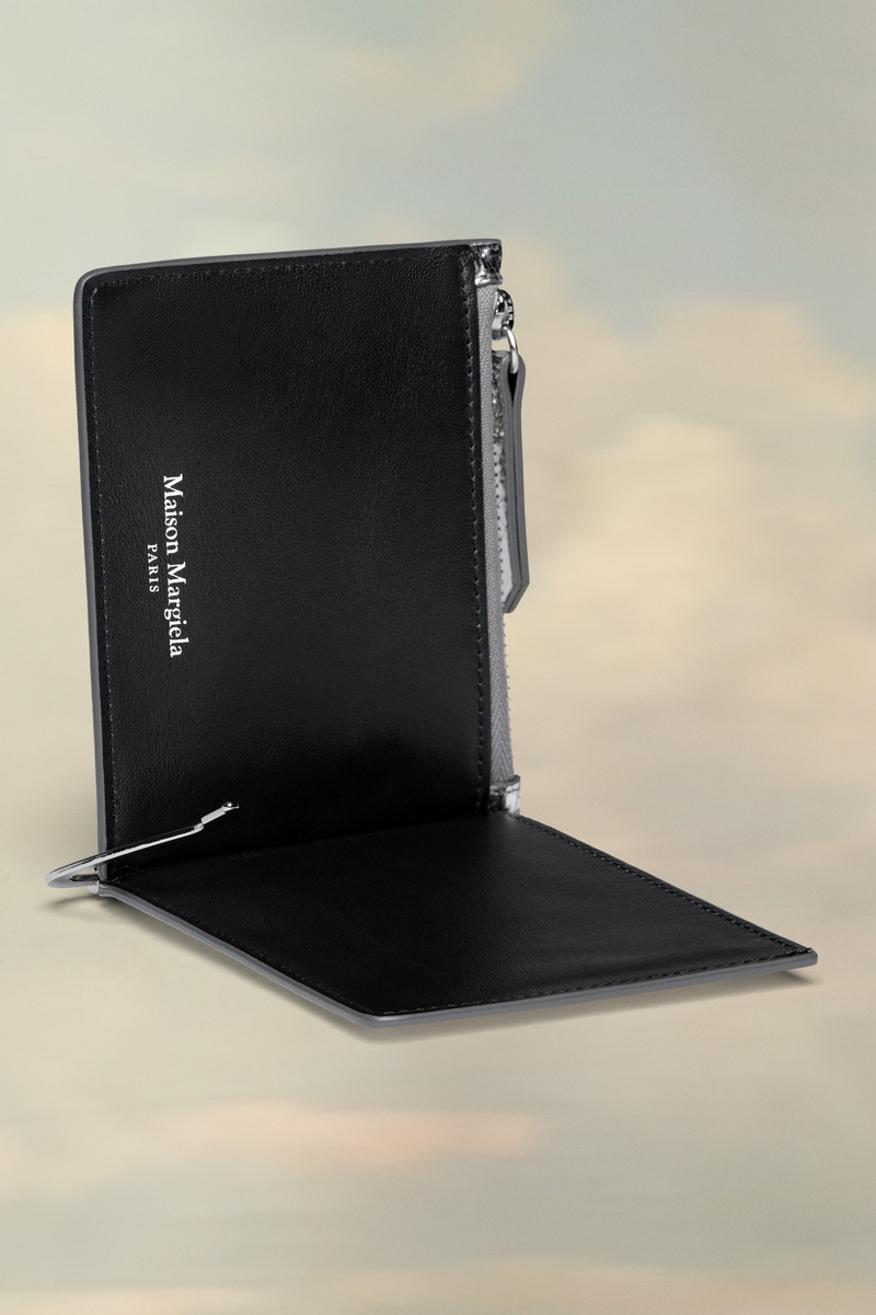 Maison Margiela Mirror Wallet outlook