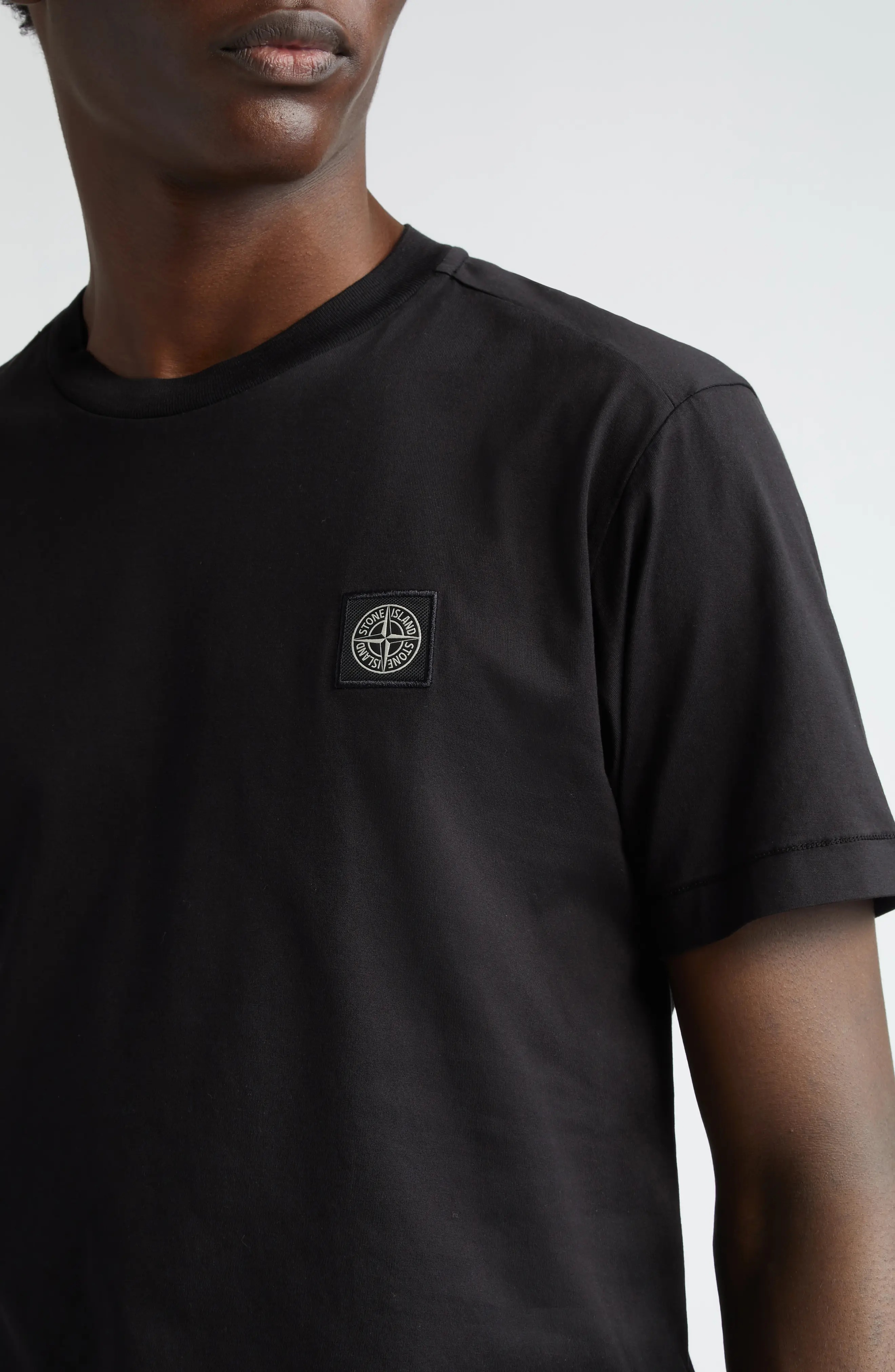 Logo Patch T-Shirt - 4