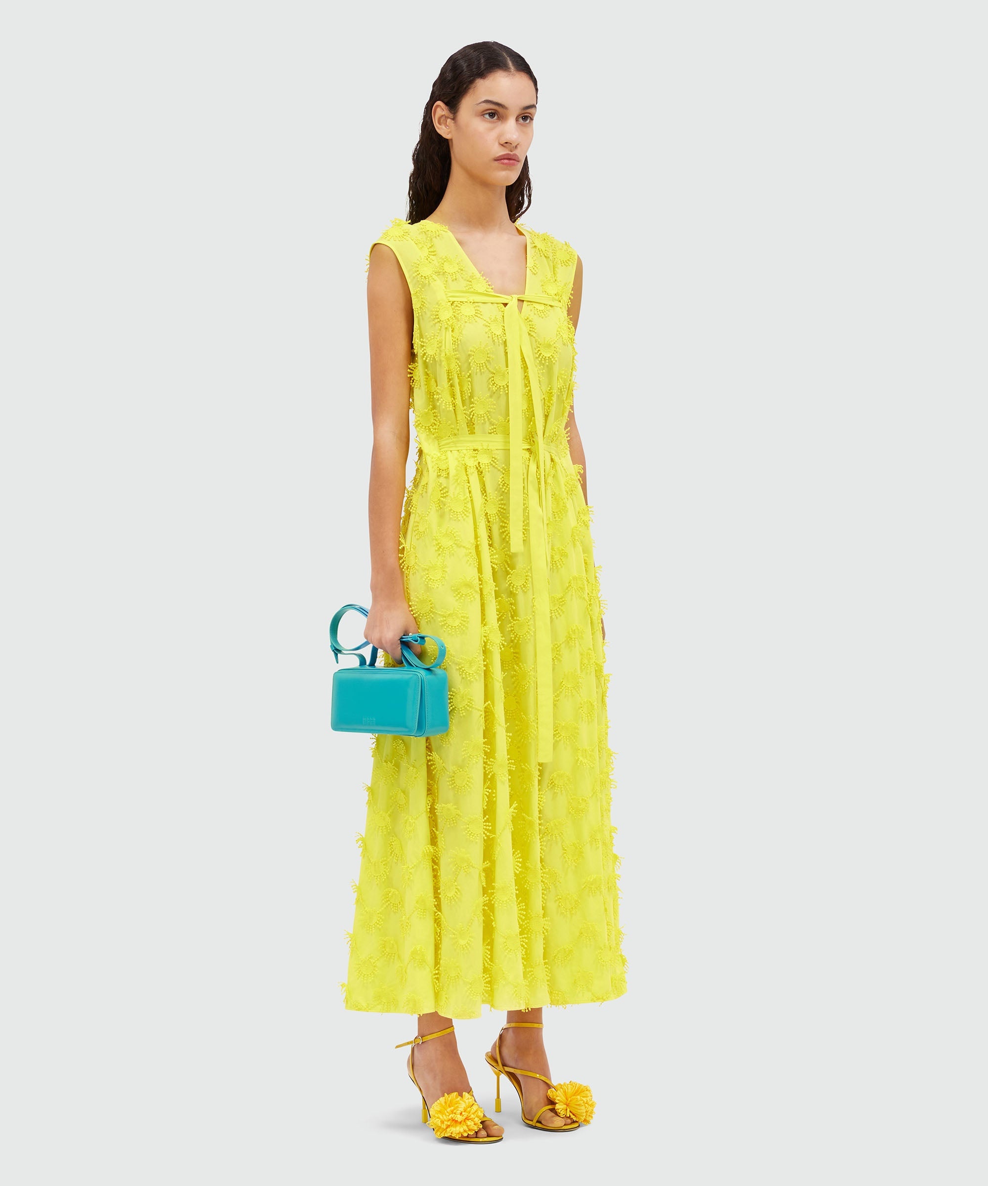 Midi dress in yellow poplin with embroidery - 4