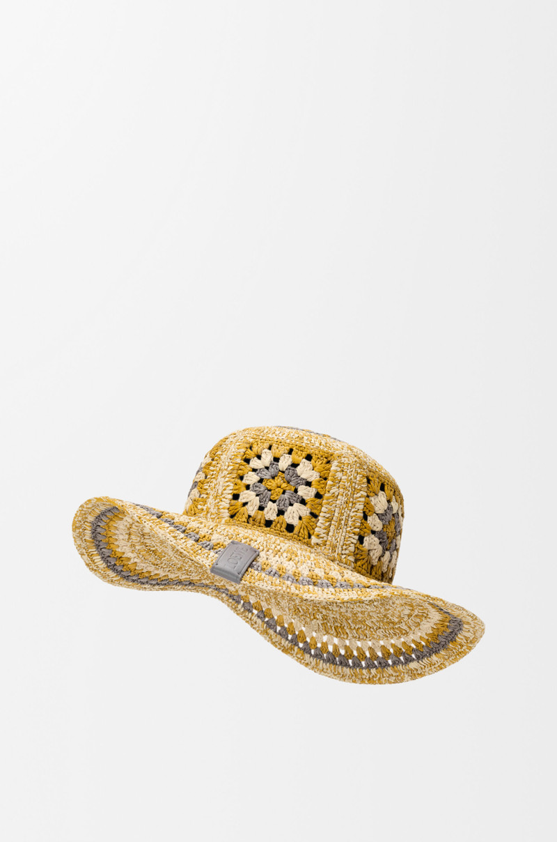 Loewe Fisherman hat in raffia outlook