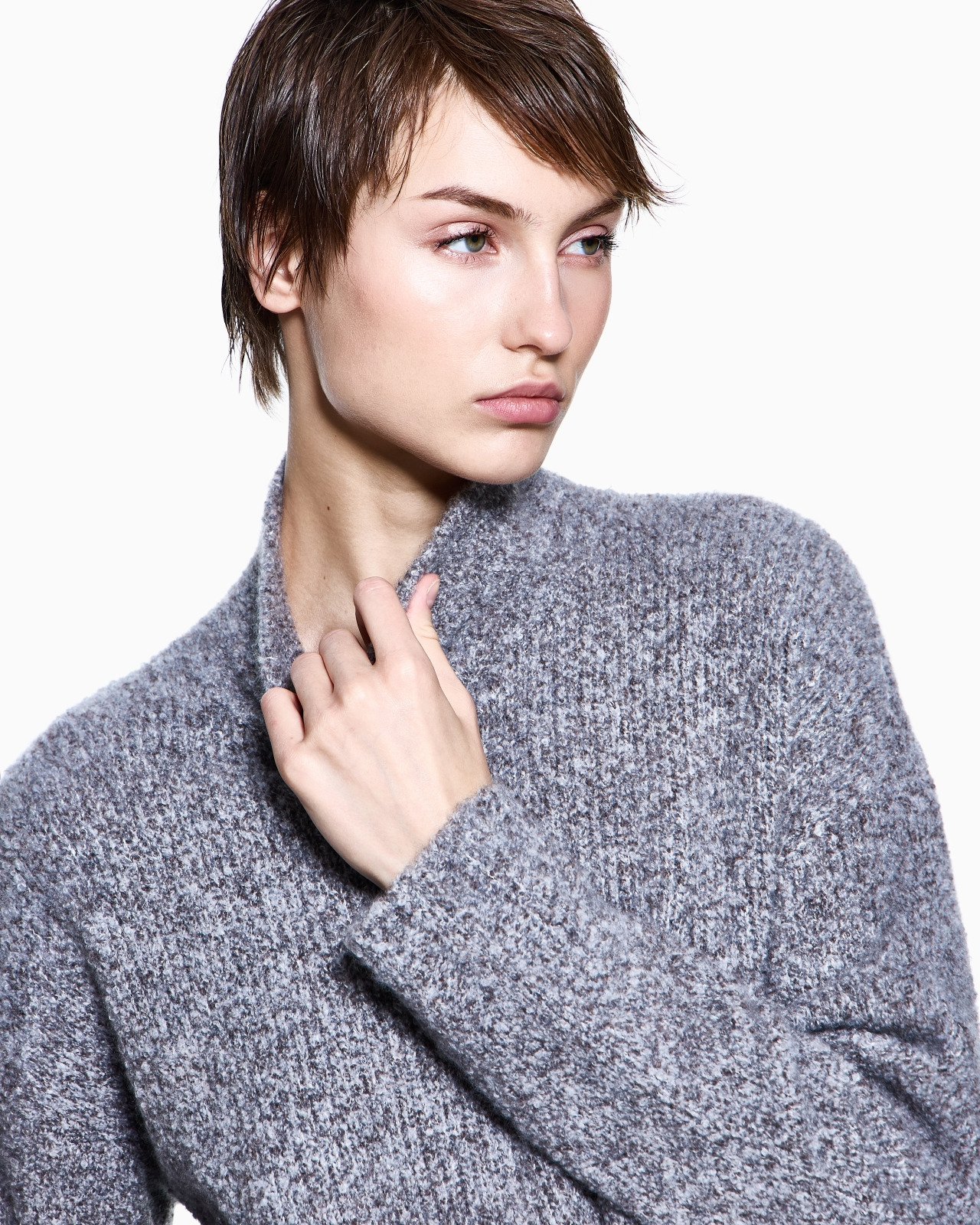 MOCK-NECK JUMPER IN BOUCLÉ CASHMERE, AND SILK - 5