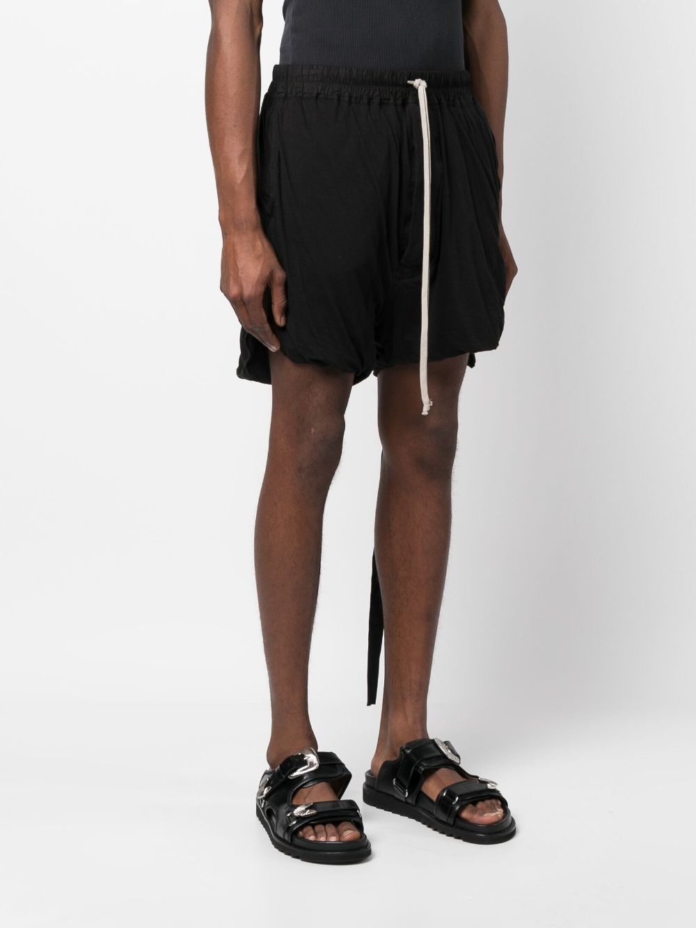 strap-detail cotton deck shorts - 3