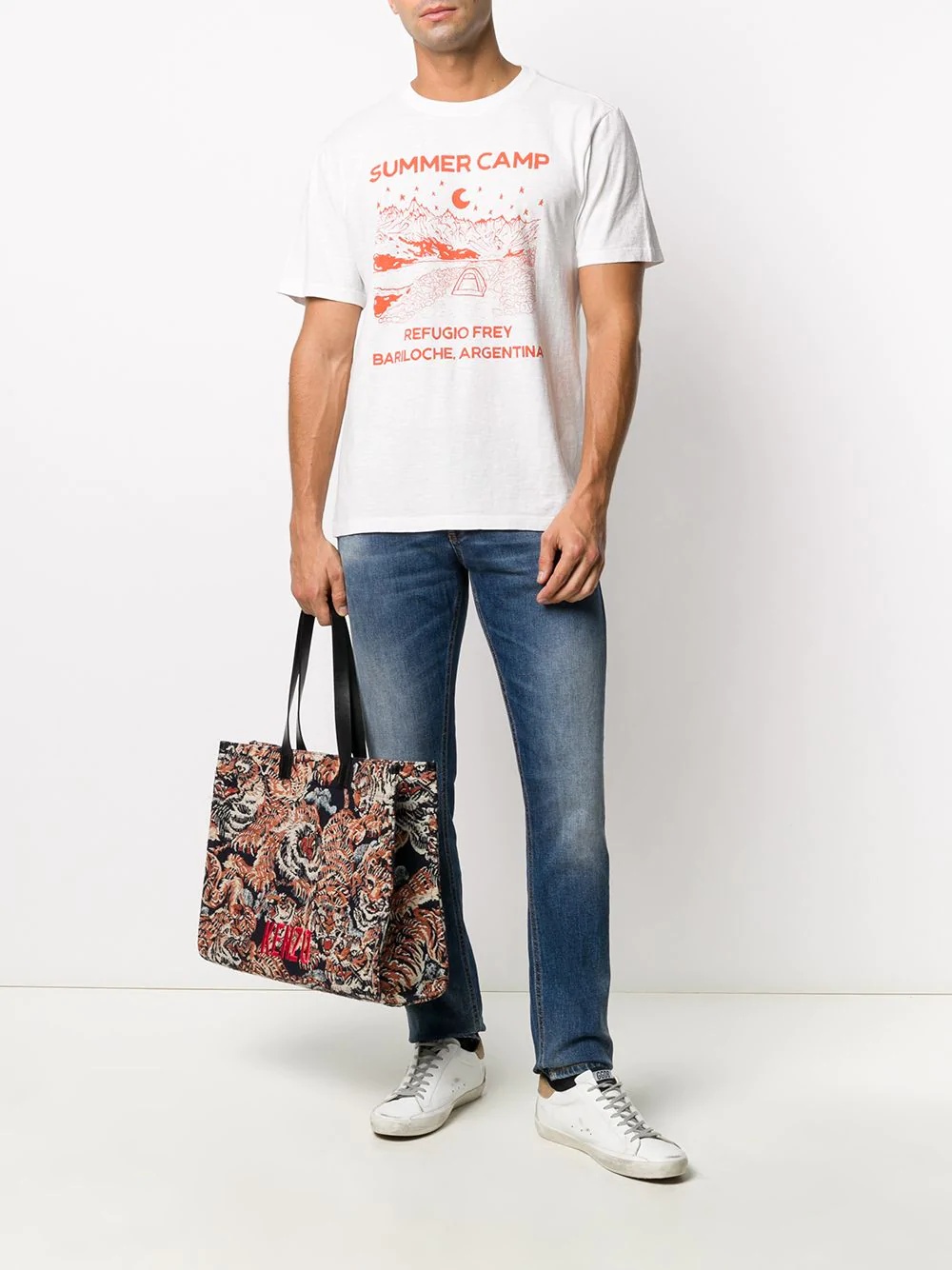 graphic-print T-shirt - 2