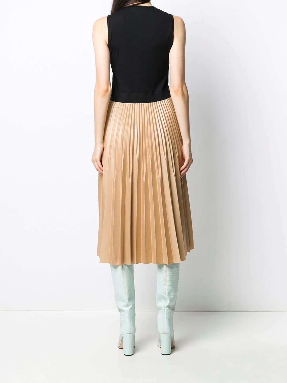 pleated-skirt logo-waist dress - 4