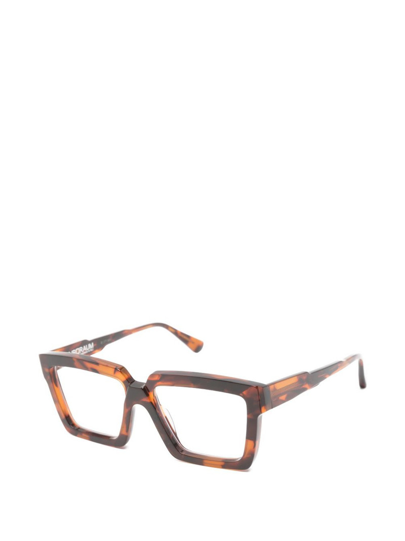 Kuboraum square-frame glasses outlook