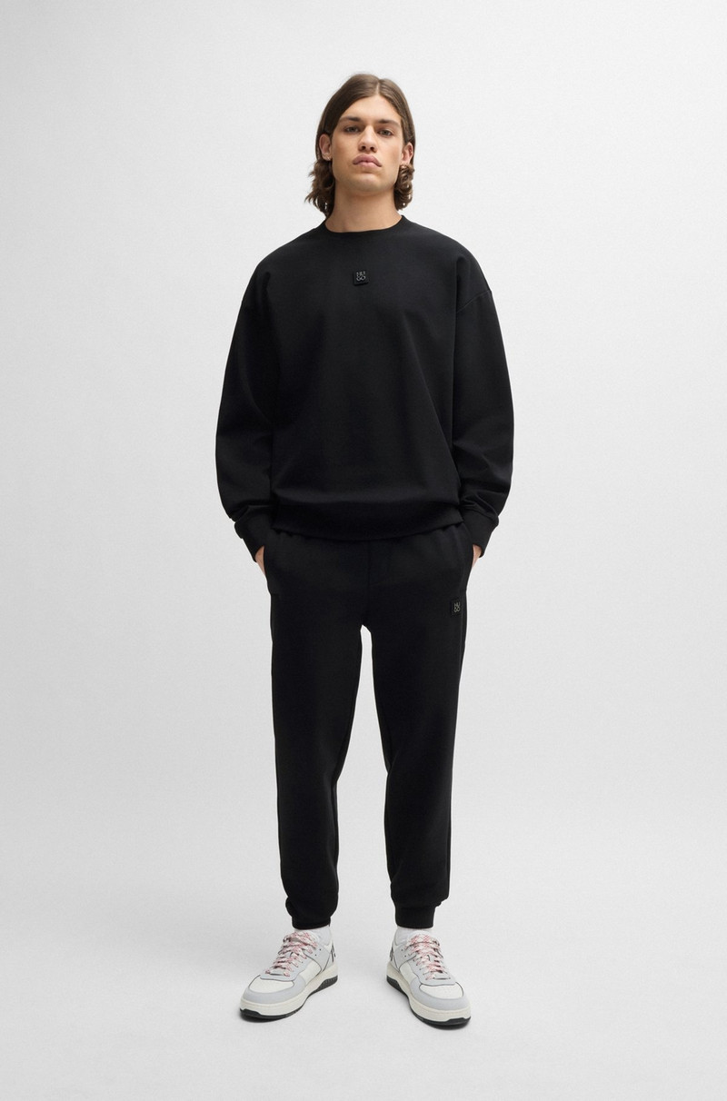 HUGO STRETCH-COTTON REGULAR-FIT SWEATSHIRT STACKED 로고 outlook