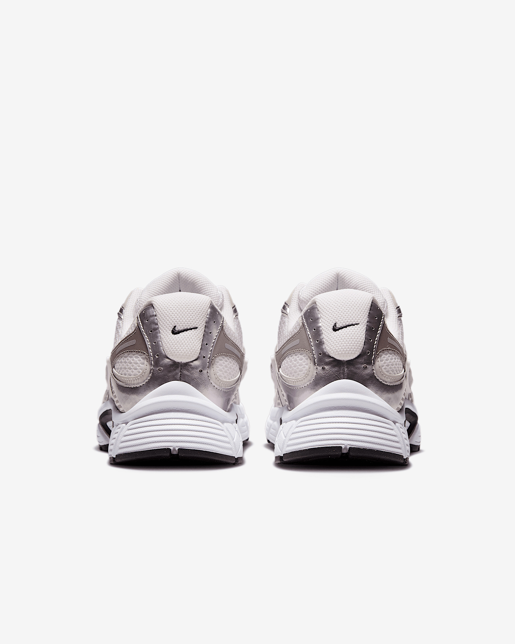 Nike V5 RNR Men's Shoes - 6