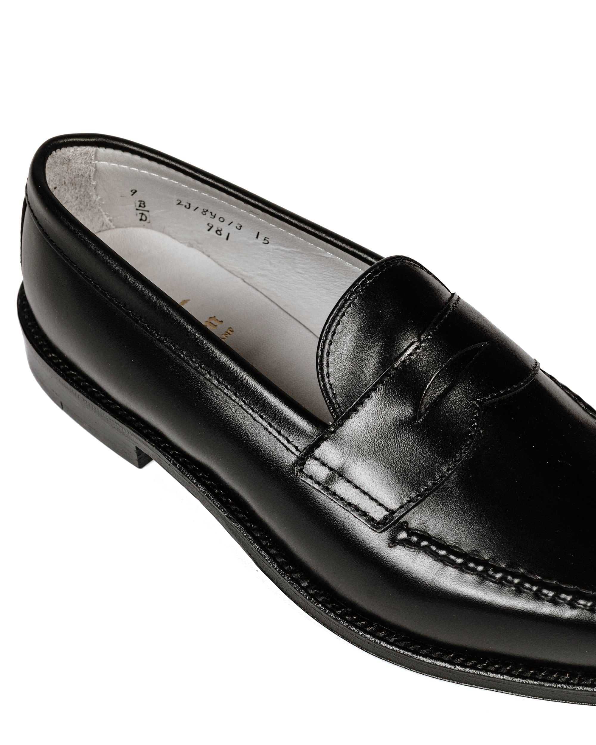 Leisure Handsewn Black Calfskin 981 - 3