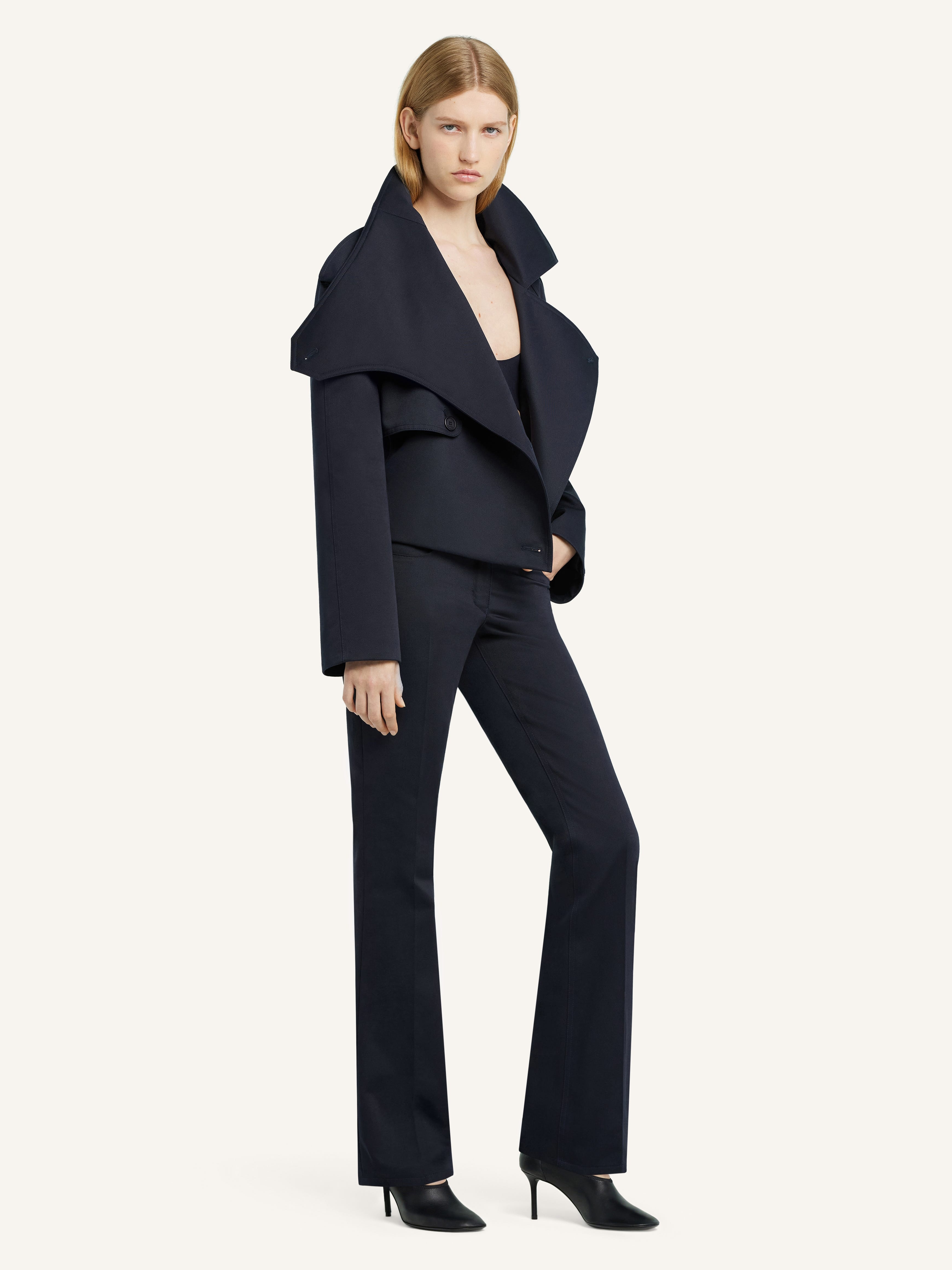 BELTED BOOTCUT PANTS - 3