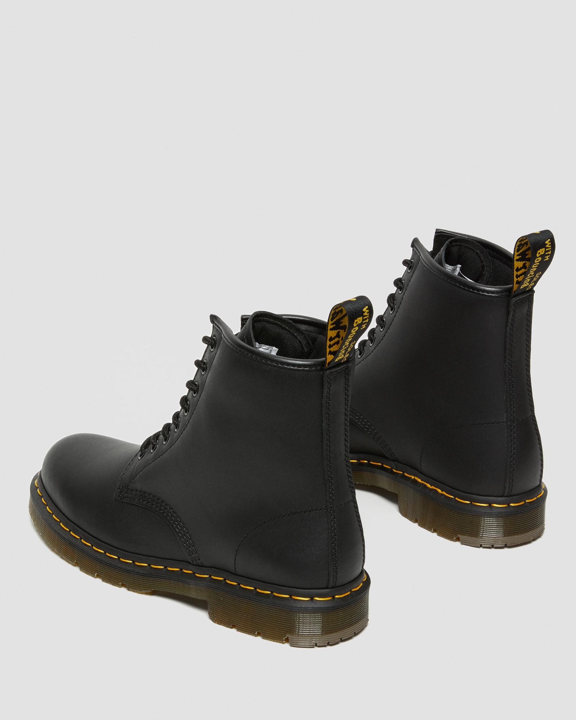 1460 Slip Resistant Leather Lace Up Boots - 9