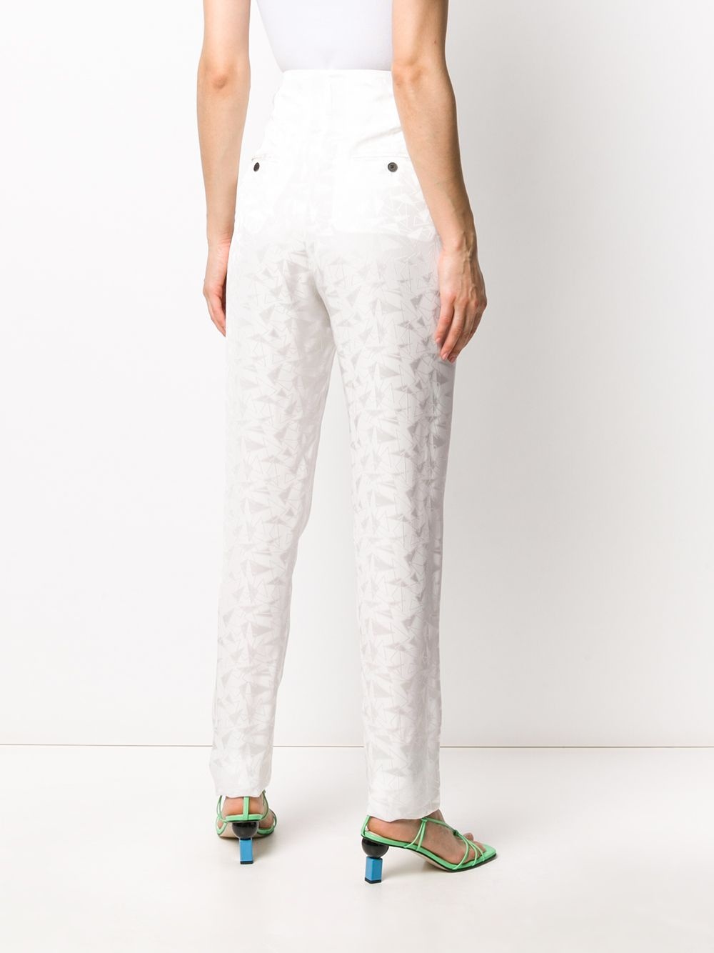 tapered geometric print trousers - 4
