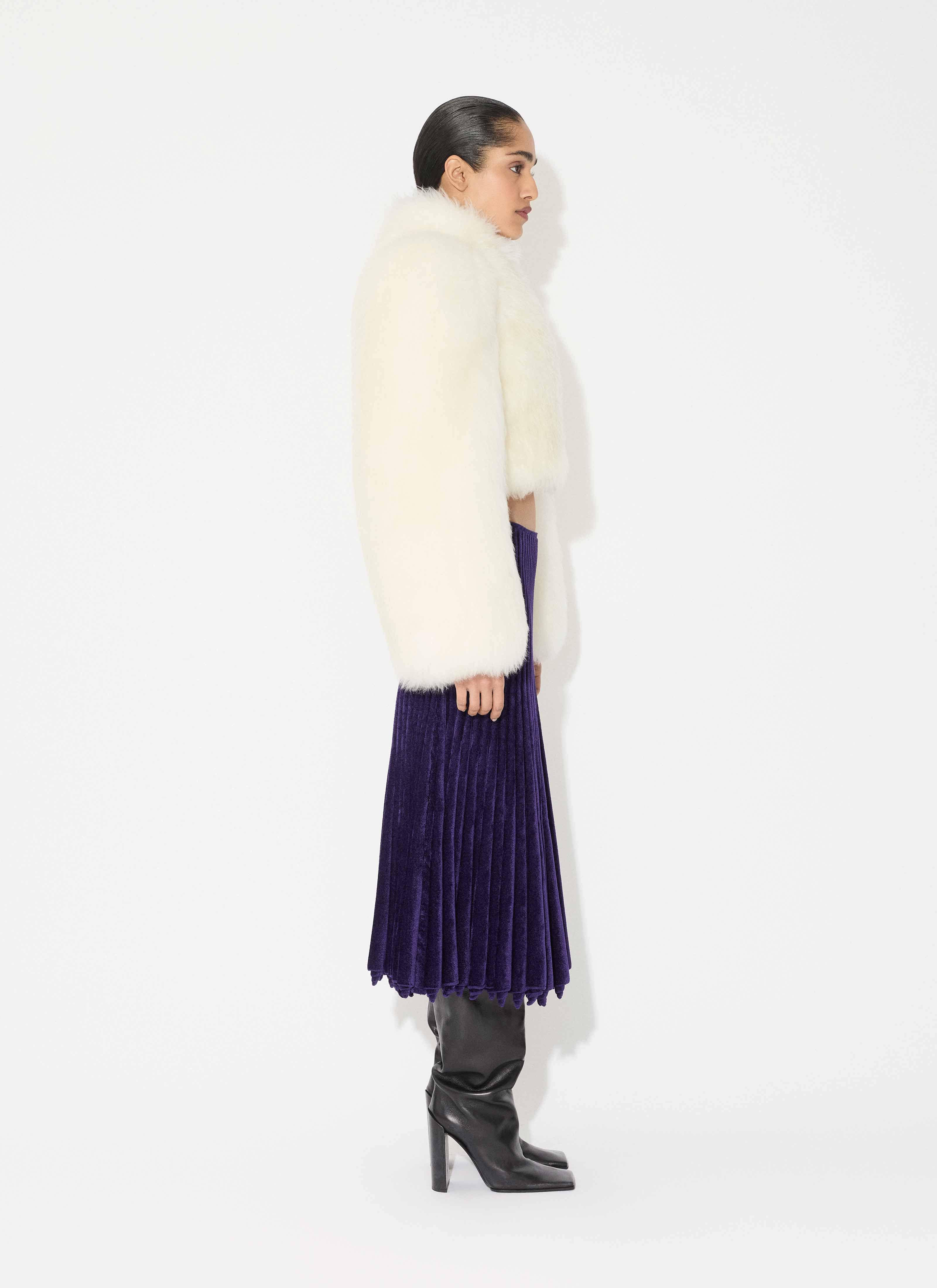 VELVET KNIT SKIRT - 4
