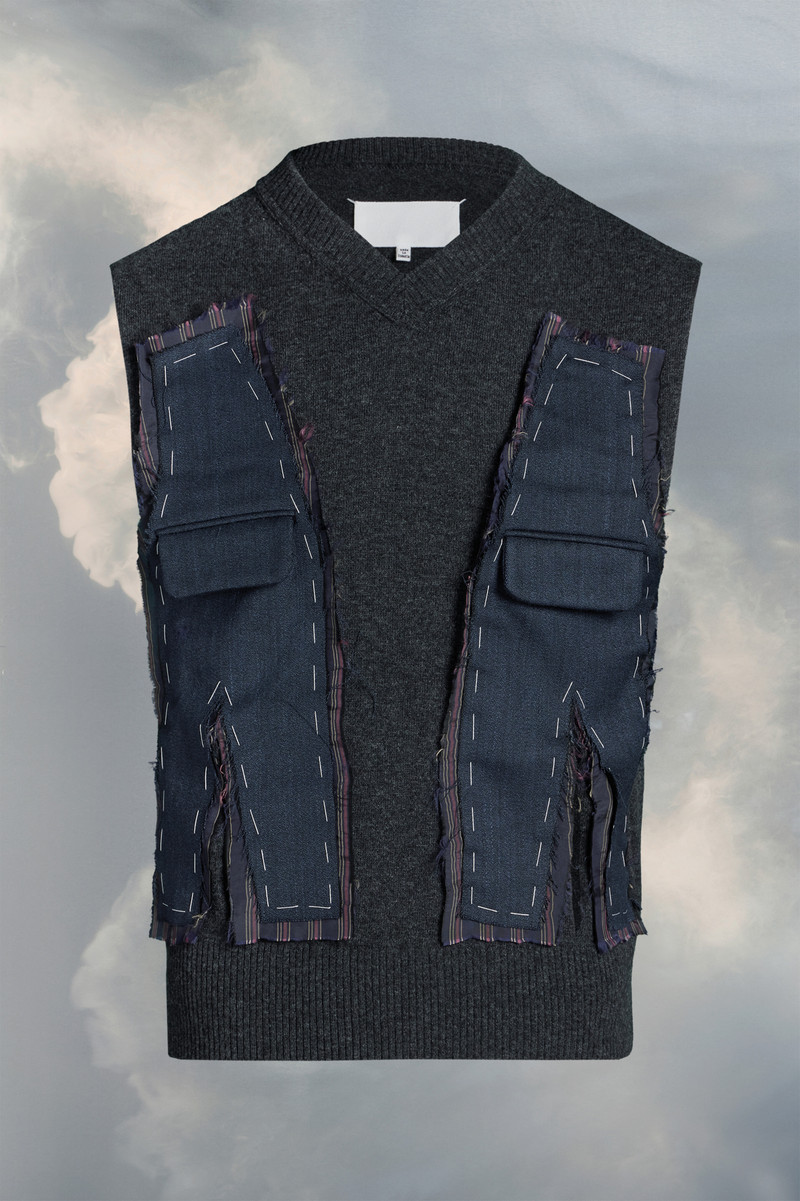 Décortiqué knit gilet 1