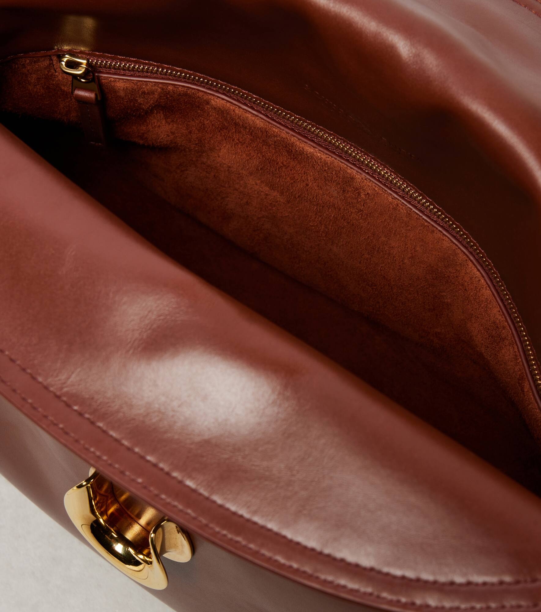 Liberta Medium leather crossbody bag - 3
