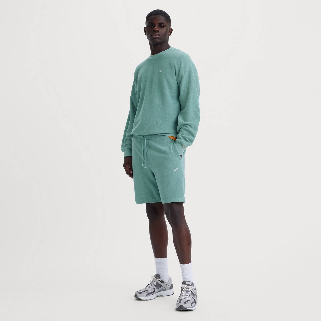 GOLD TAB™ MEN'S SWEATSHORTS - 2