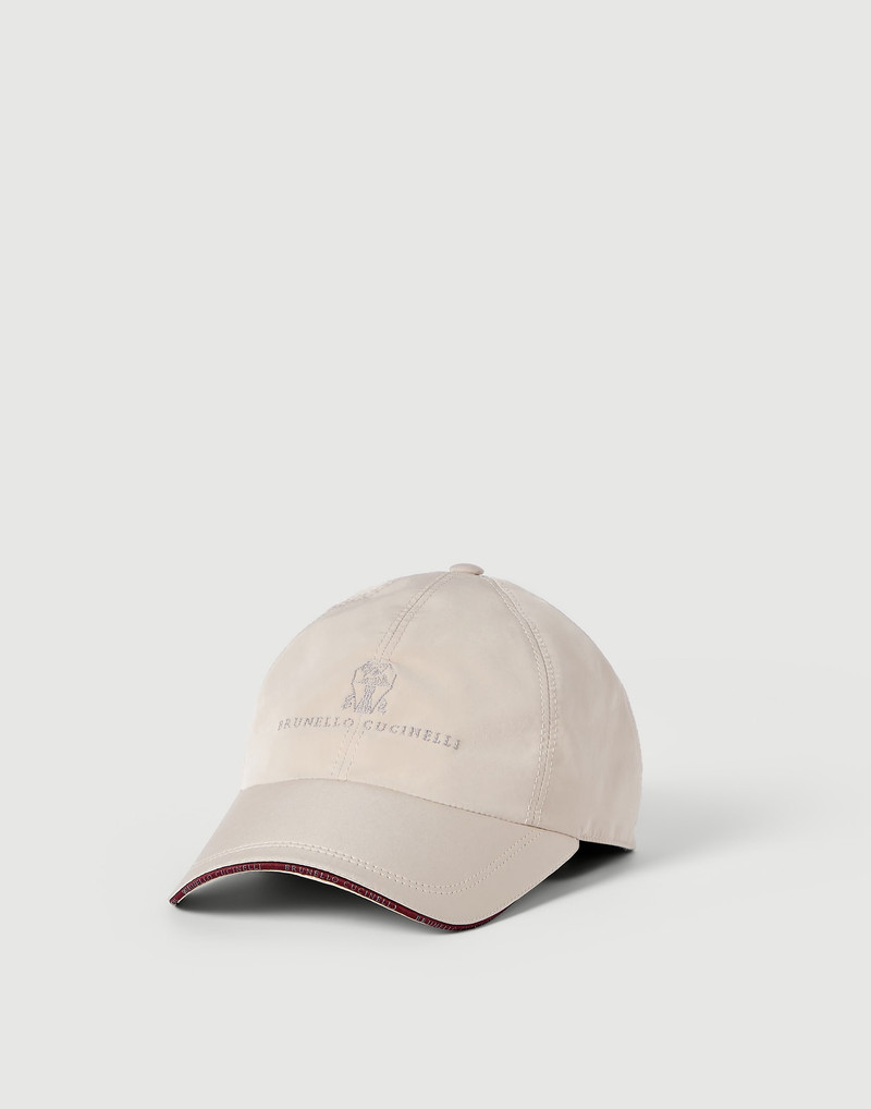 Water-resistant microfiber baseball cap with embroidered logo 1