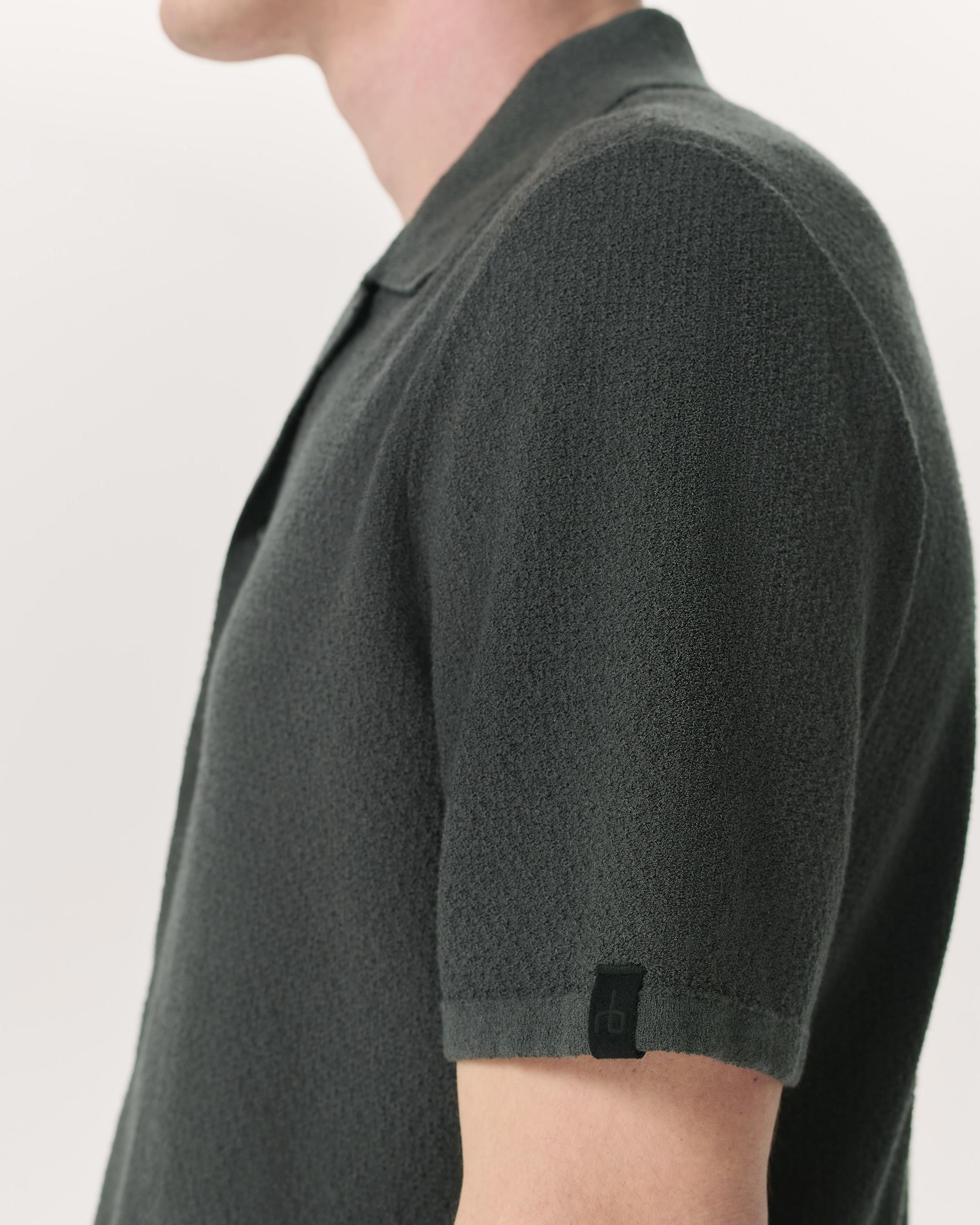 Avery Zig-Zag Zuma Knit Shirt
Terry Toweling - 6