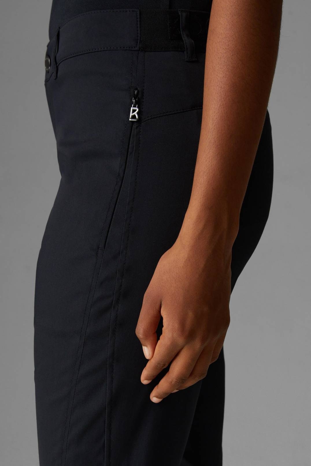 TESJA FUNCTIONAL CHINOS IN BLACK - 5