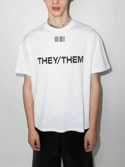 VETEMENTS They/Them-print T-shirt outlook