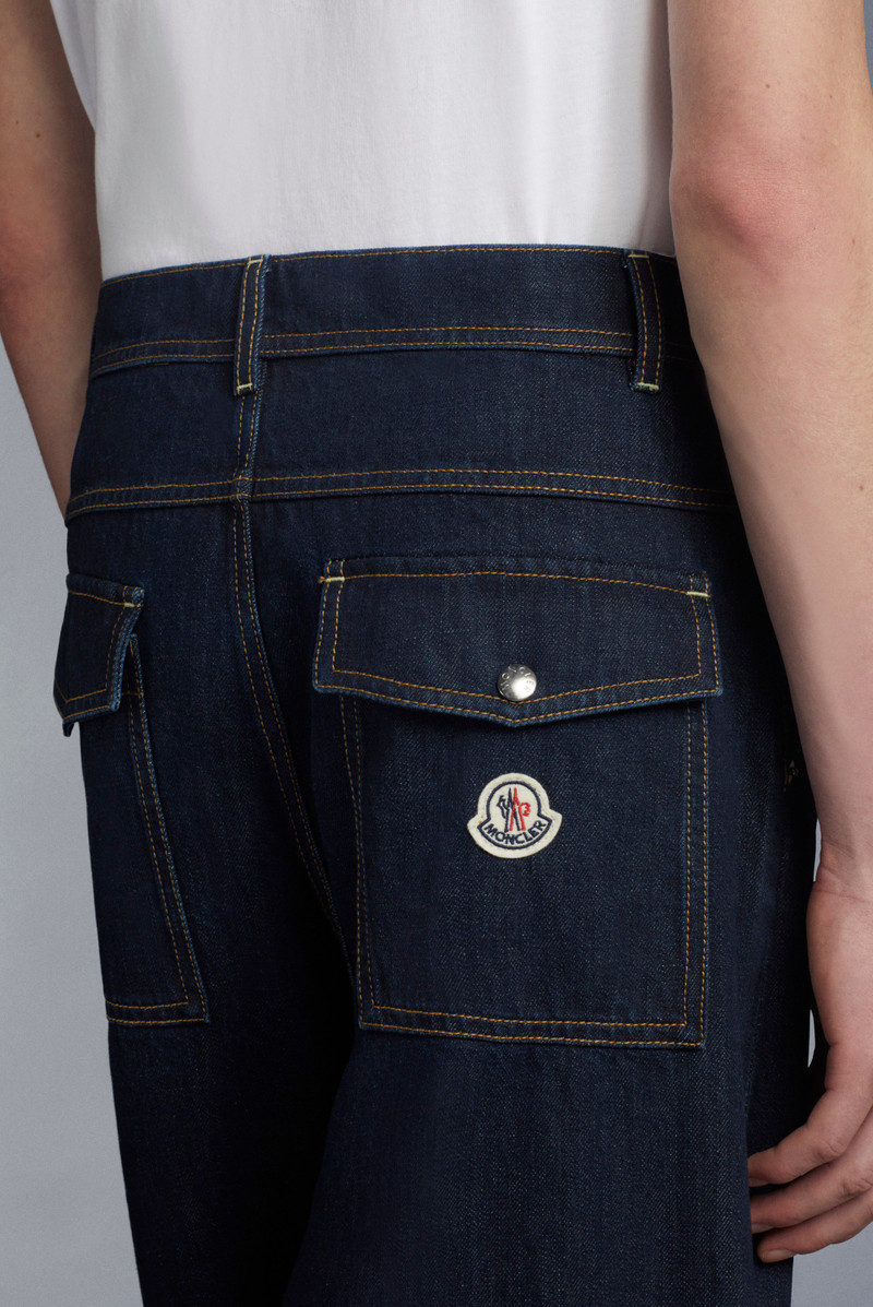 Straight Leg Jeans 4