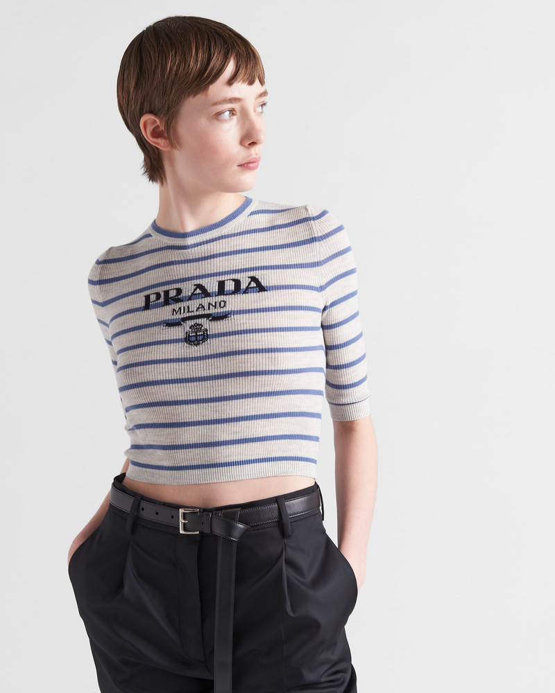 Superfine wool crew-neck sweater 3