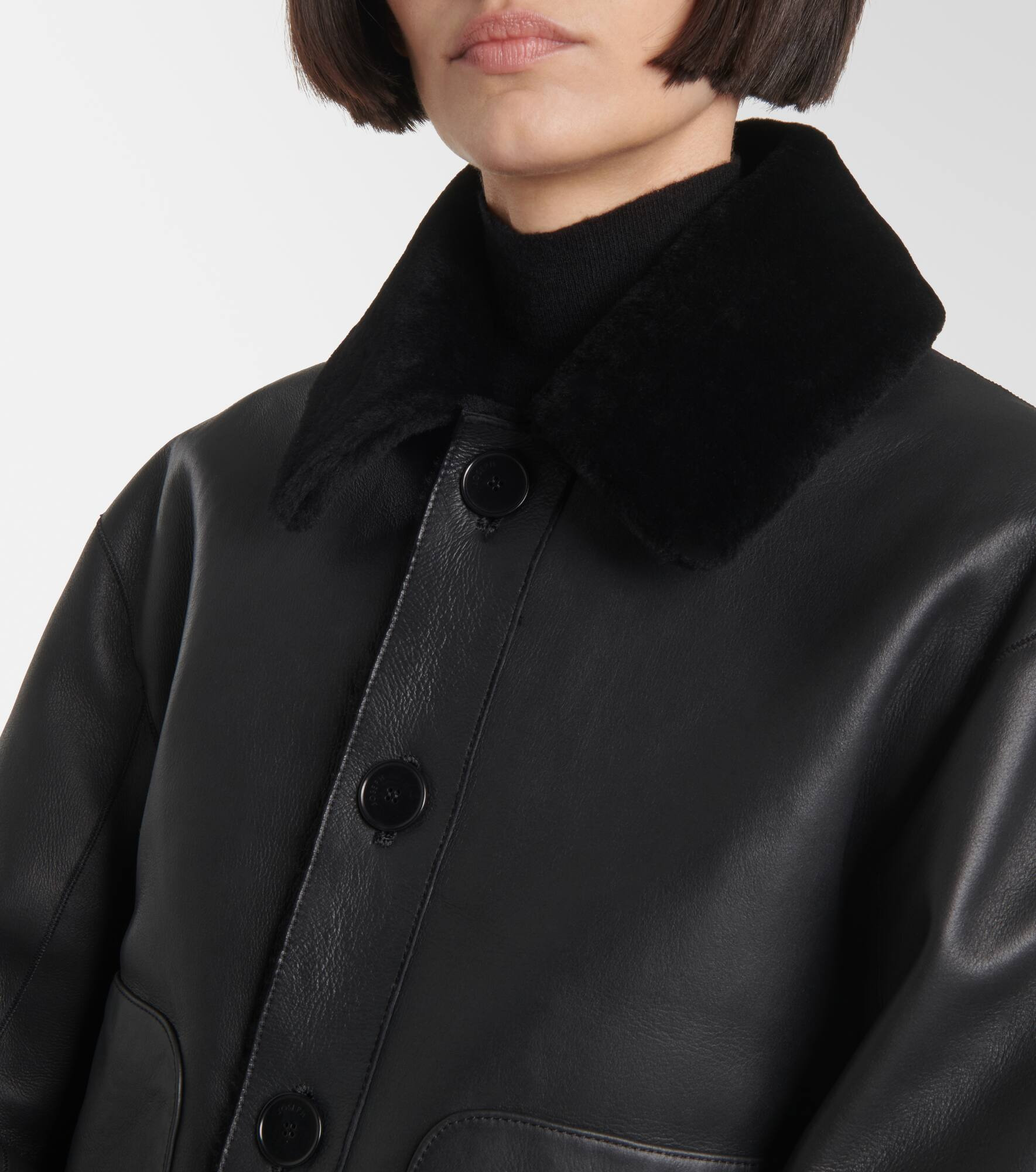 Reversible shearling and leather jacket - 4
