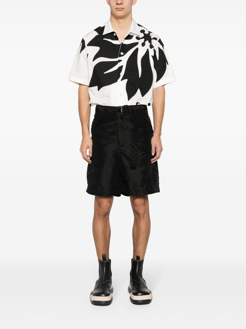sacai belted cargo shorts outlook