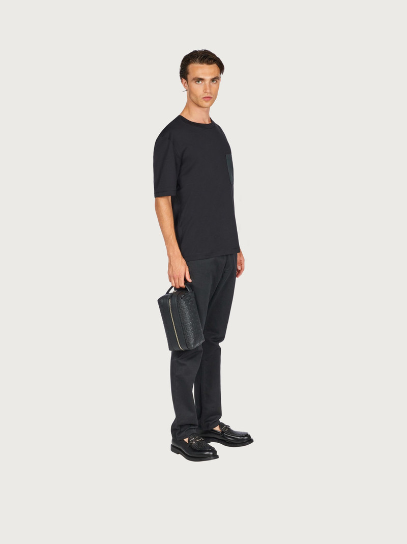 FERRAGAMO Gancini dopp kit outlook