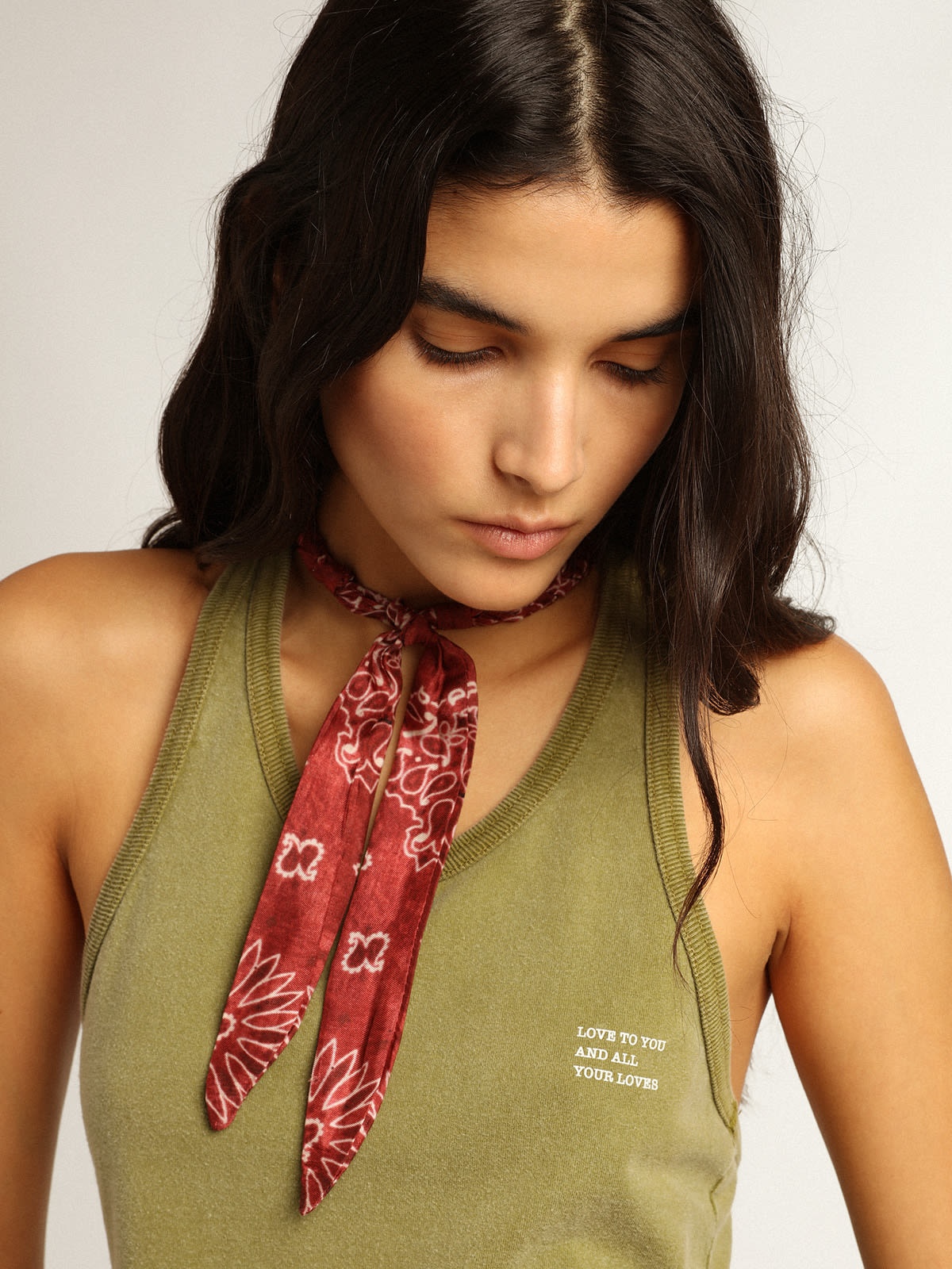 Pesto-green tank top with white lettering on the front - 2