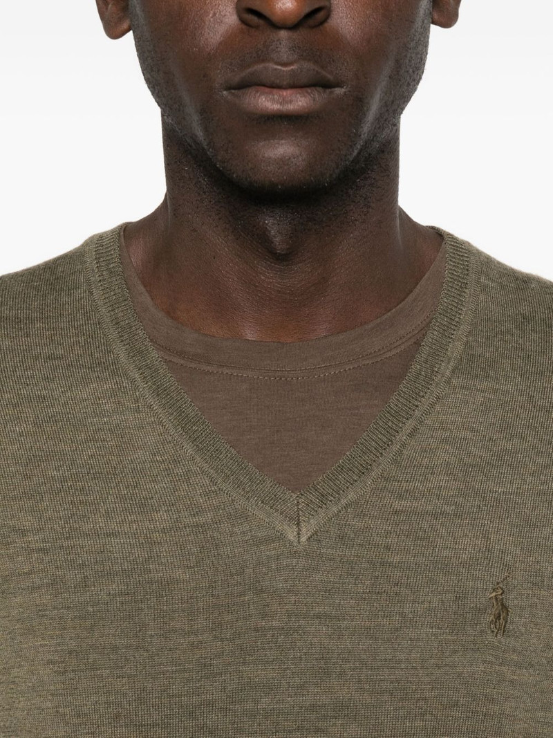 V-neck wool sweater 5