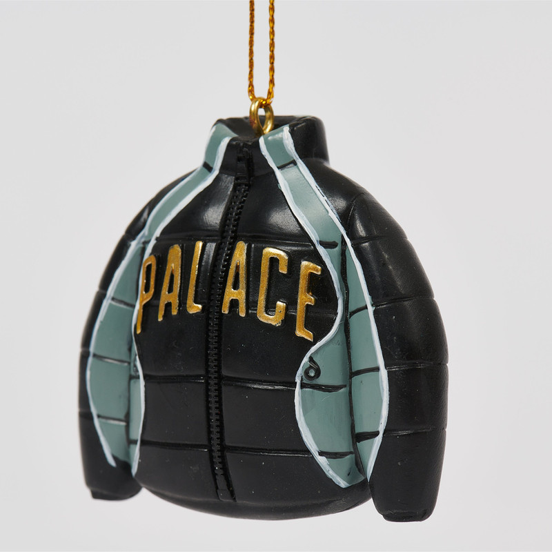 PALACE PALACE PUFFA BAUBLE BLACK outlook