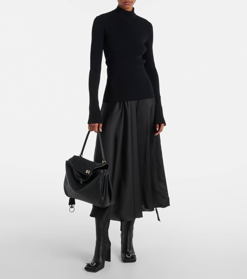 BALENCIAGA Knitted sweater outlook