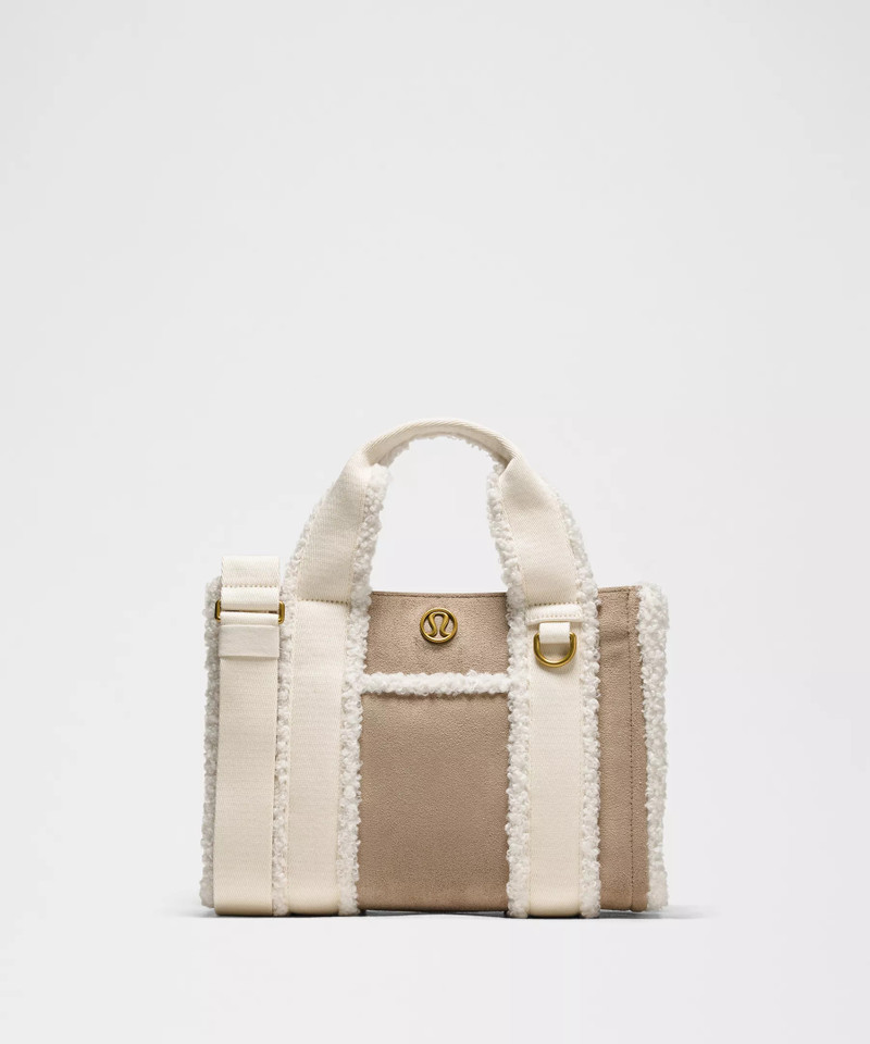 Boxy Mini Tote Bag 4.5L *Faux Shearling Trims 1