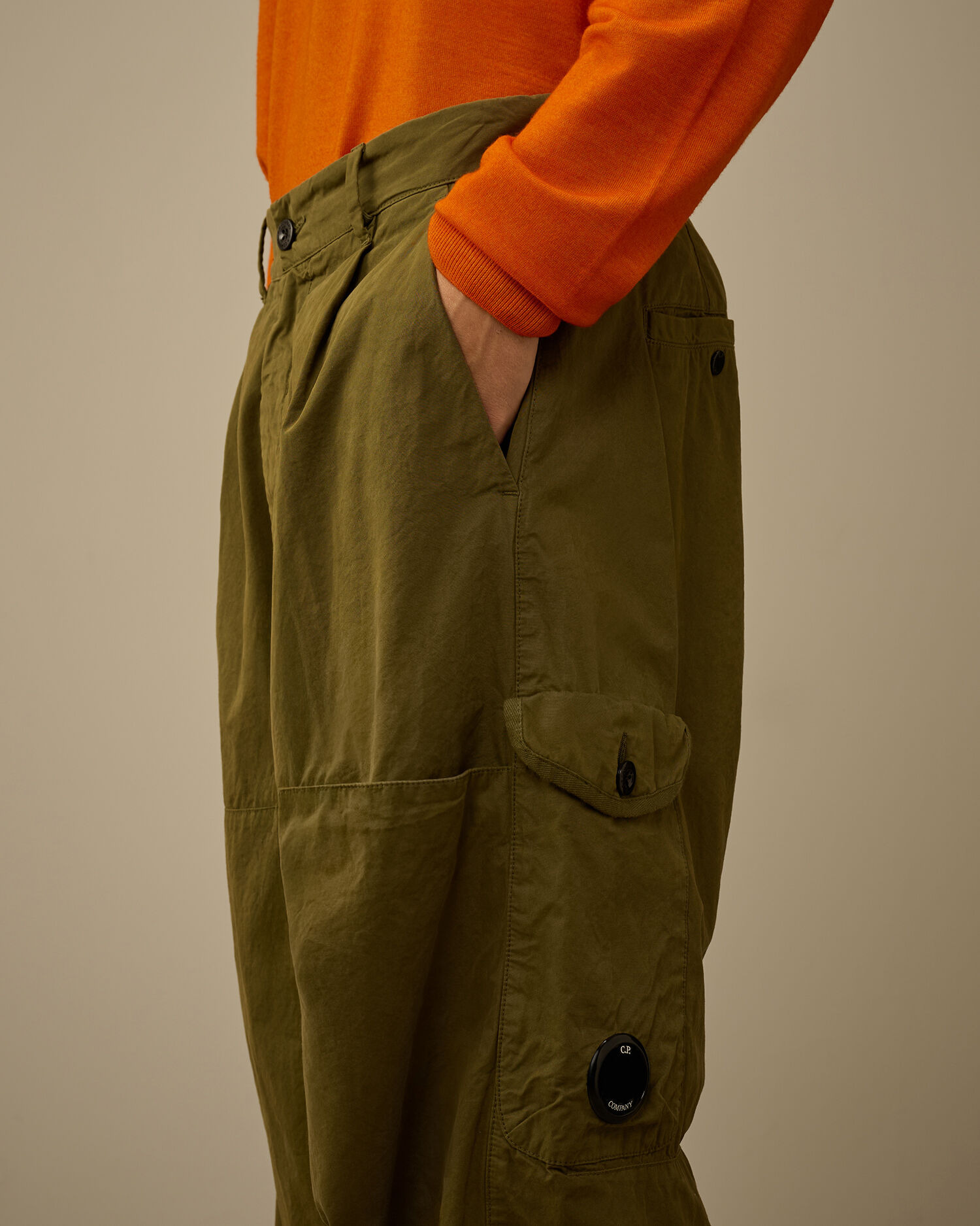 Microreps Boxy Cargo Pants - 5
