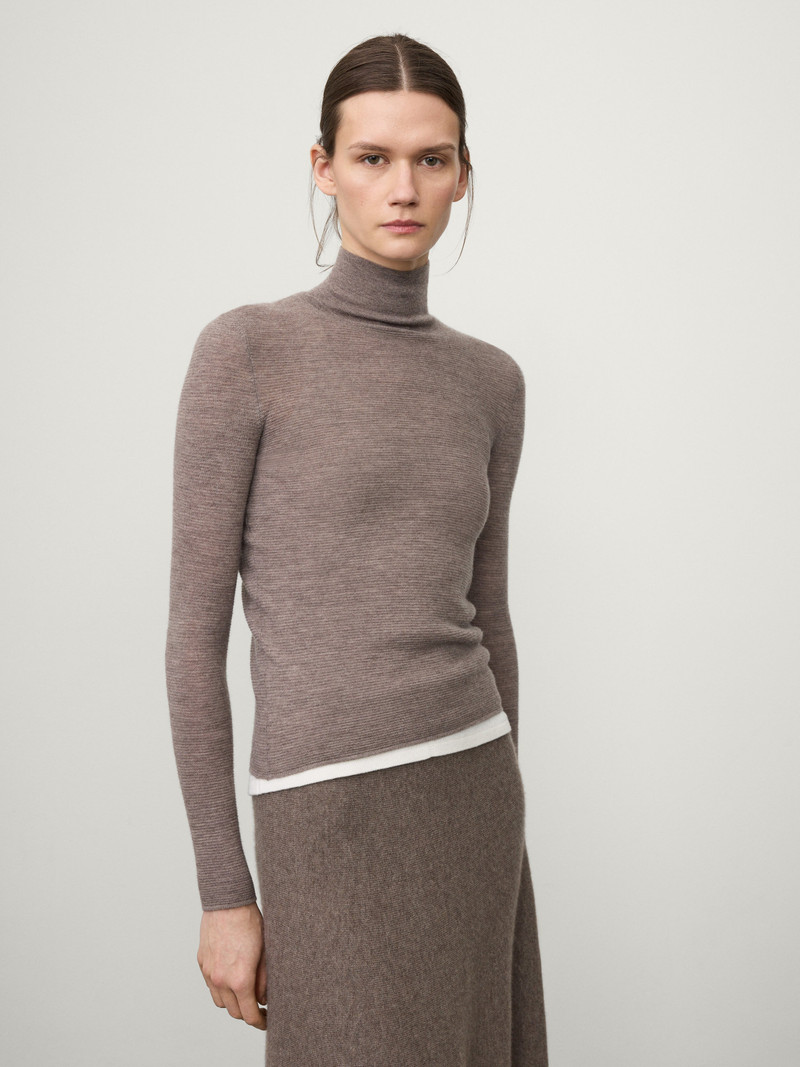 LISA YANG The Lory Sweater outlook