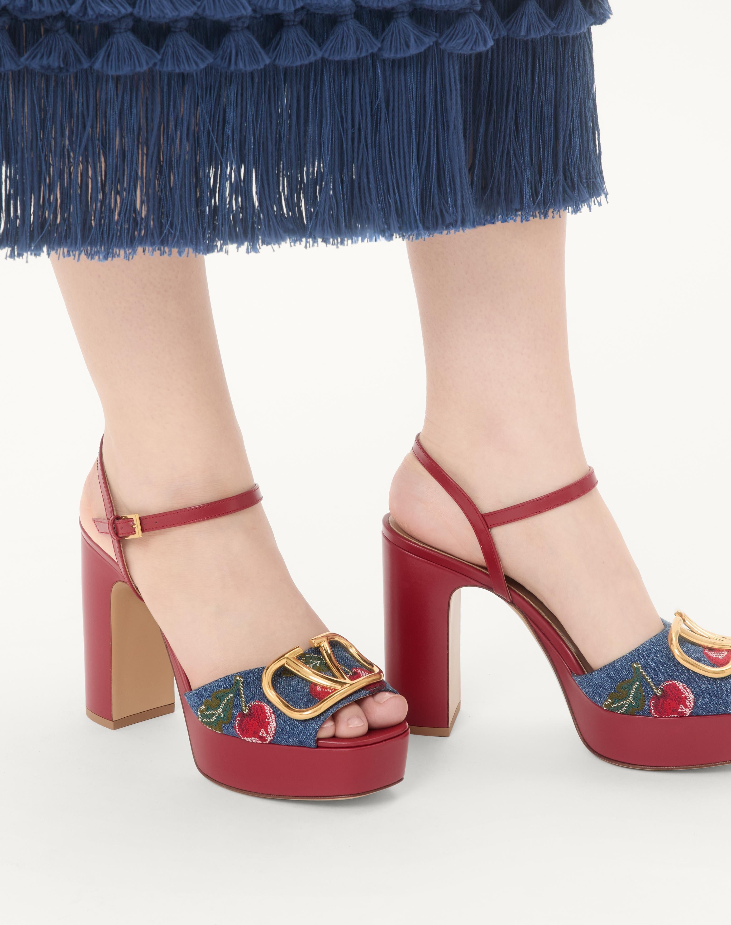 VLOGO SIGNATURE PLATFORM DENIM SANDAL WITH CHERRYFIC EMBROIDERY 115MM - 2