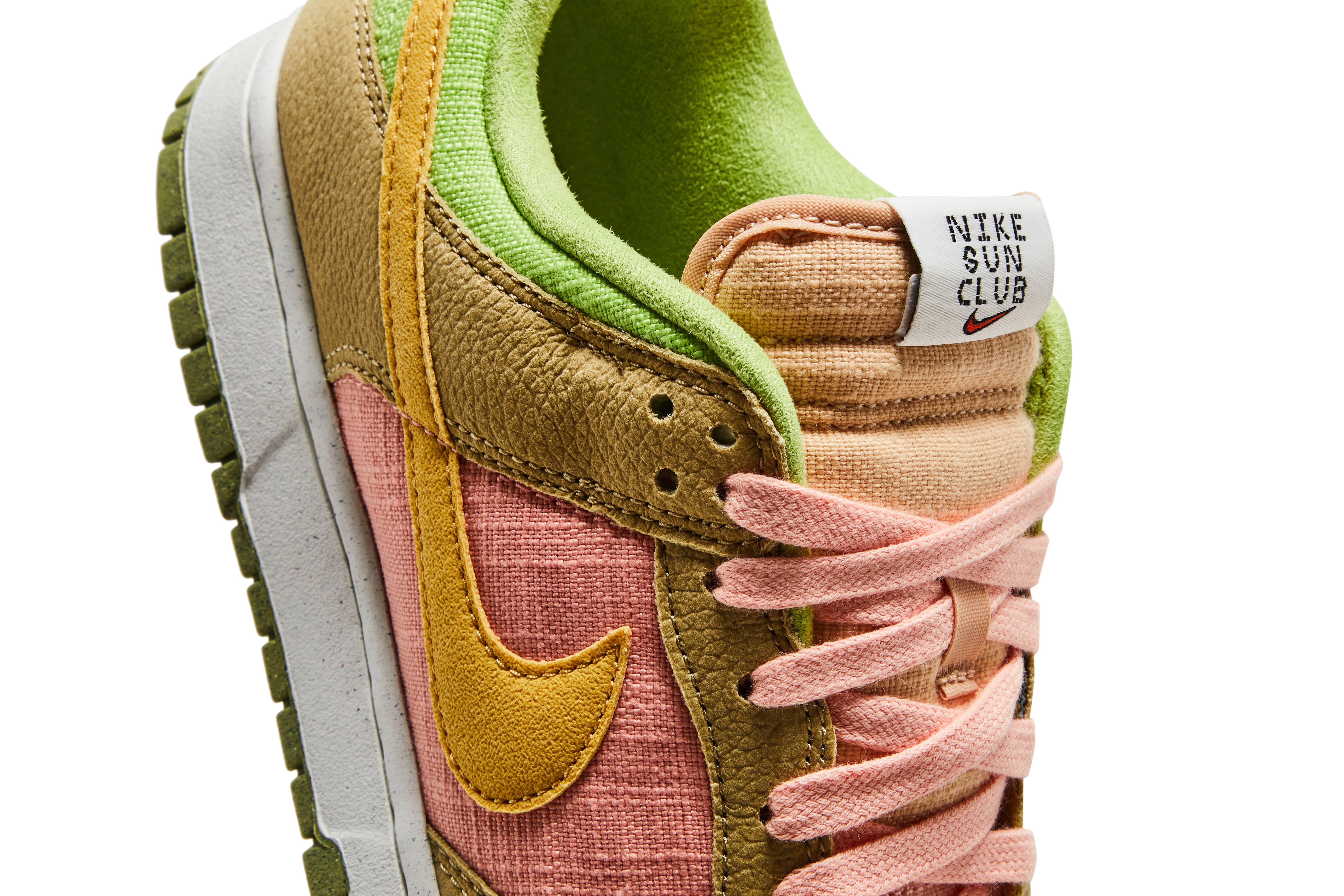 Dunk Low 'Sun Club - Arctic Orange Sanded Gold' - 10