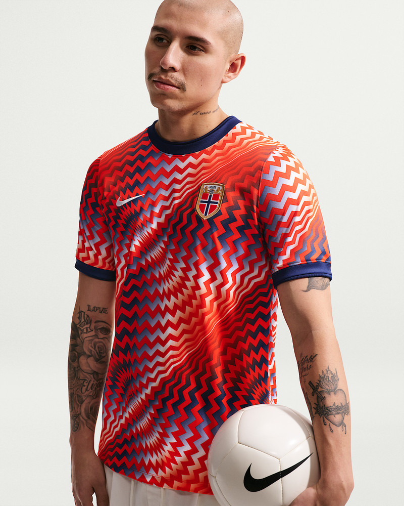 Norway Academy Pro Men's Nike Dri-FIT Soccer Pre-Match Short-Sleeve Top 3