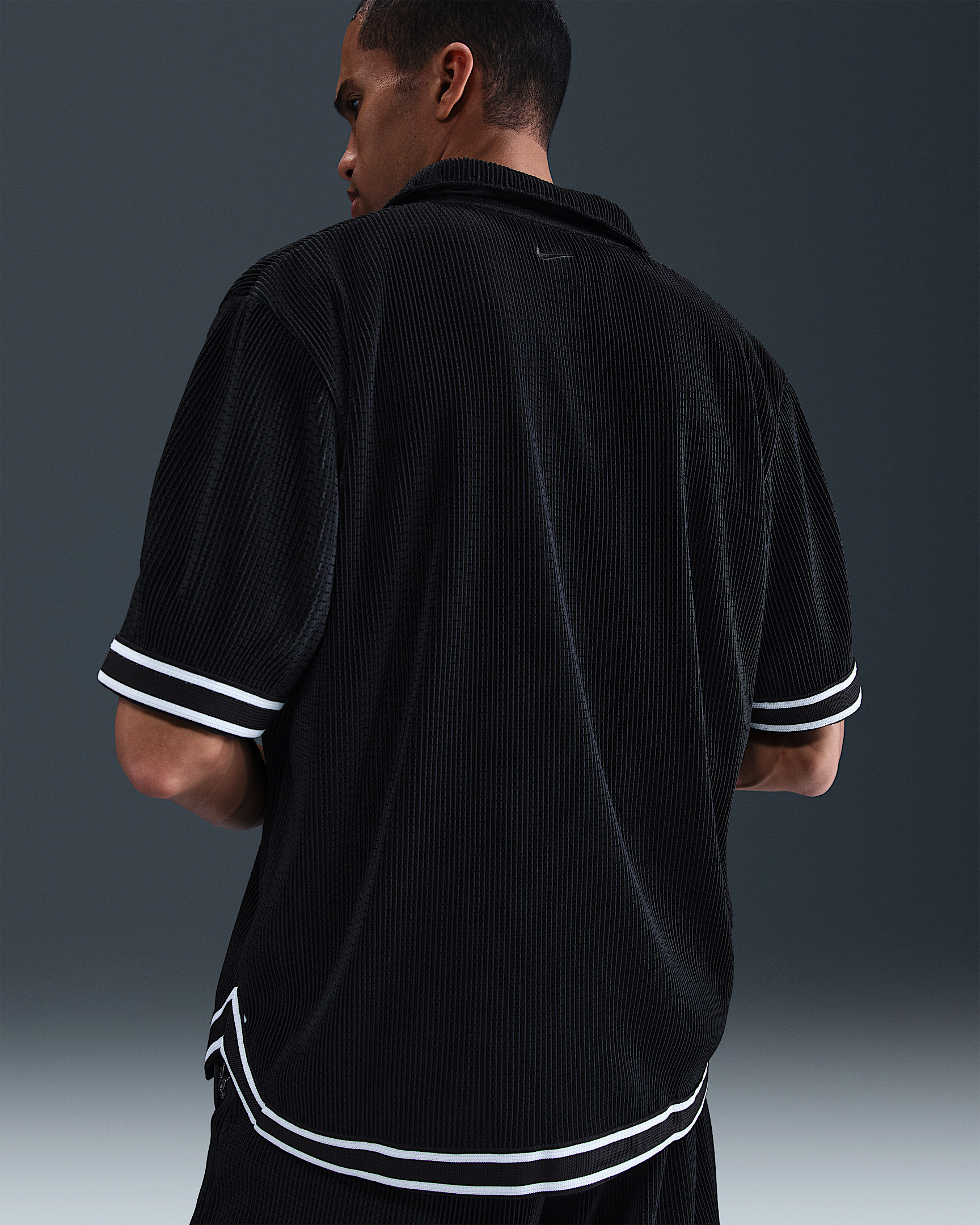 Kobe Men's Pleated Short-Sleeve Basketball Top - 2