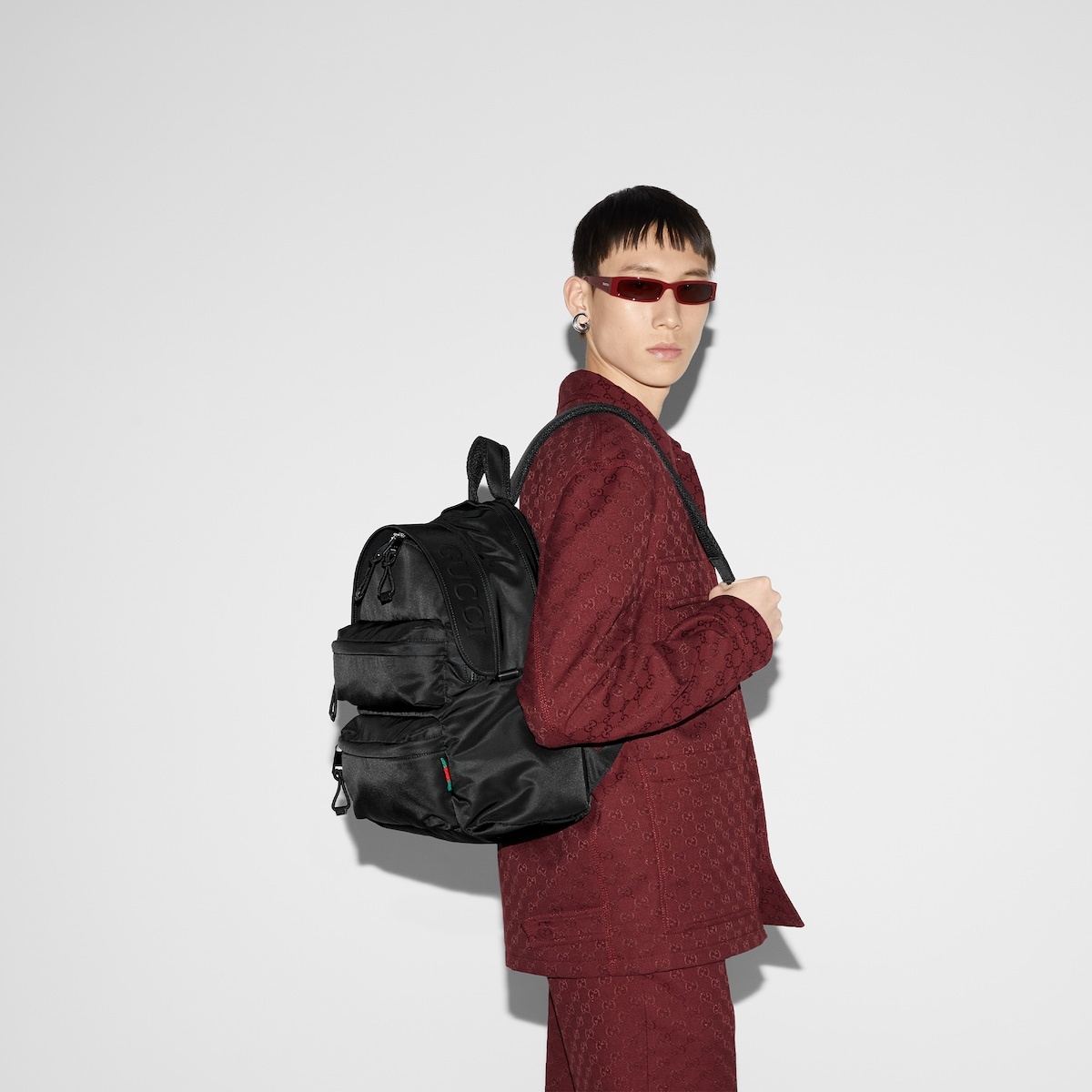 Medium backpack with Gucci logo - 3