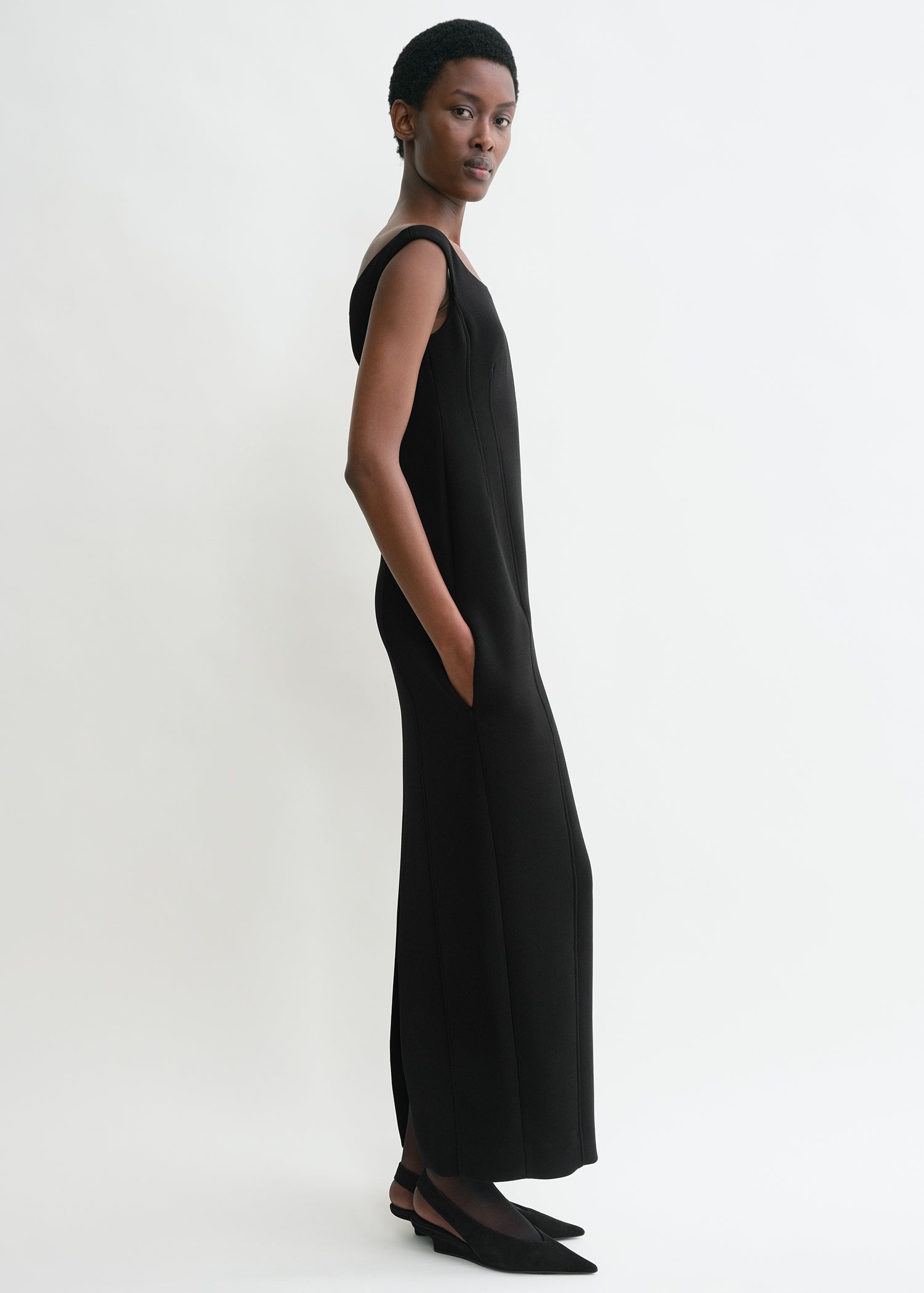 Curved off-shoulder dress black - 3