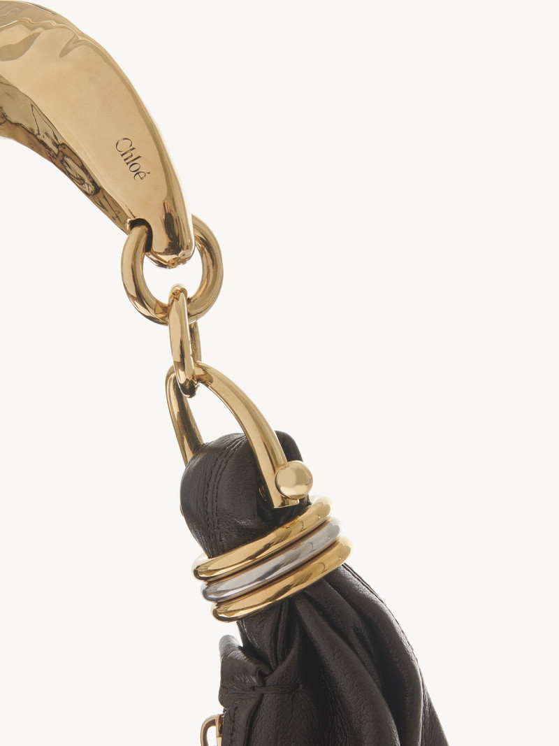 OVERSIZED BRACELET HOBO BAG IN GRAINED LEATHER 7