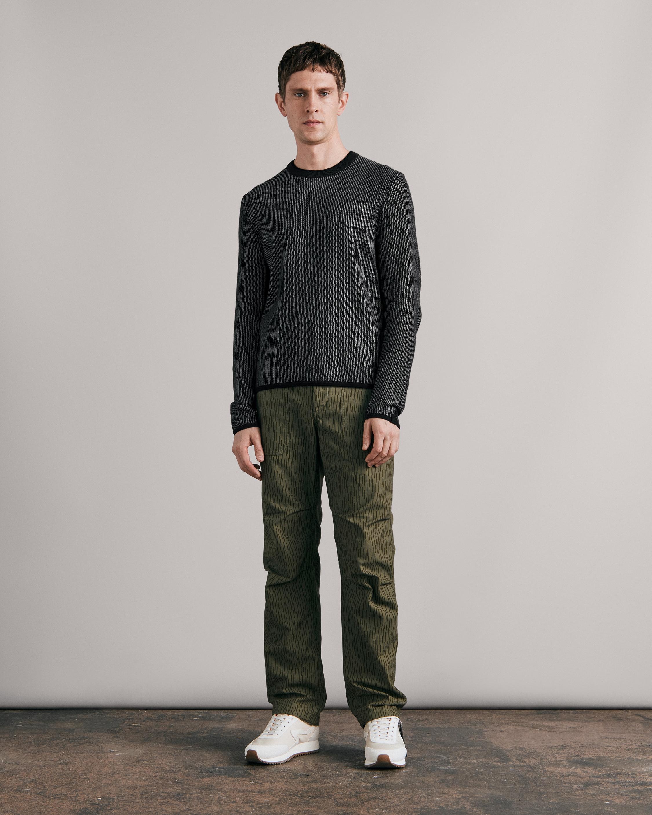 Harvey Cotton Blend Crew
Classic Fit Sweater - 3
