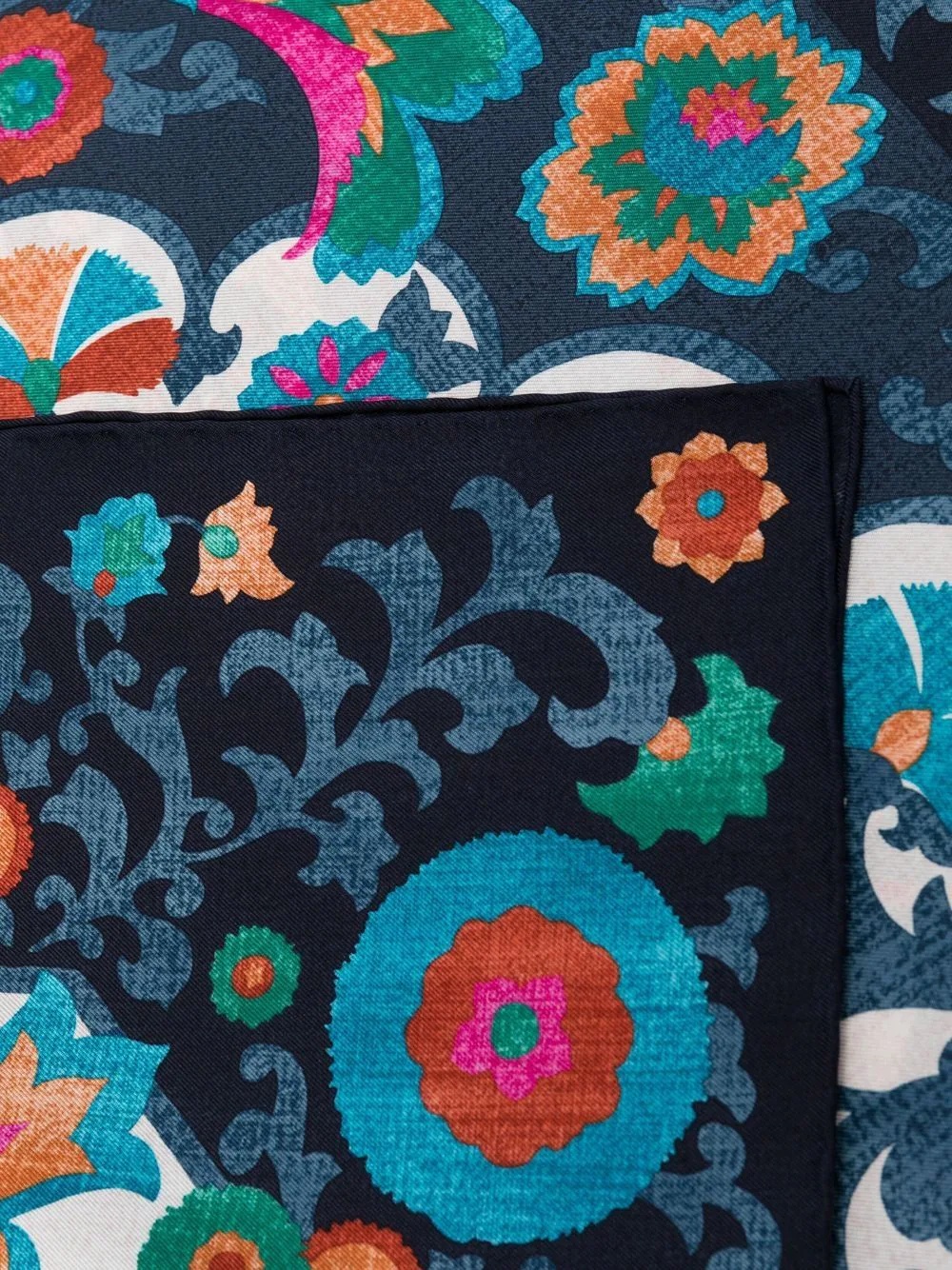Uzbekistan floral-print silk scarf - 3