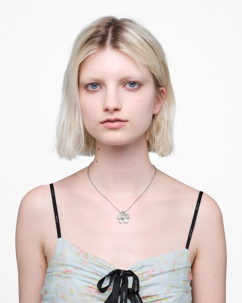 Marc Jacobs THE DAISY PENDANT NECKLACE outlook