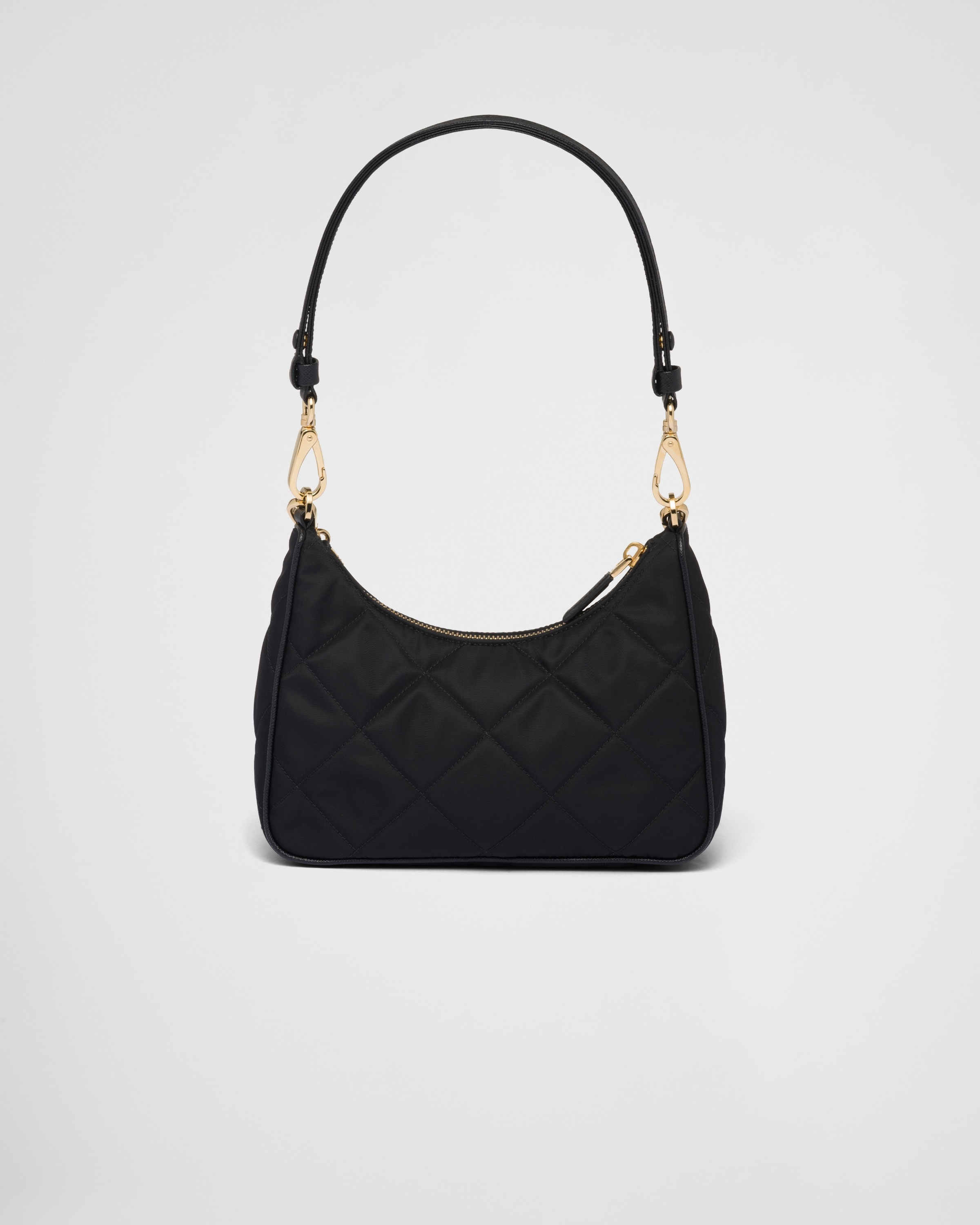 ★送料関税込★PRADA Re-Edition 1995 チェーン ミニバッグ Prada Re-Edition 1995 Chaîne Re-Nylon Mini Bag | Saks Fifth