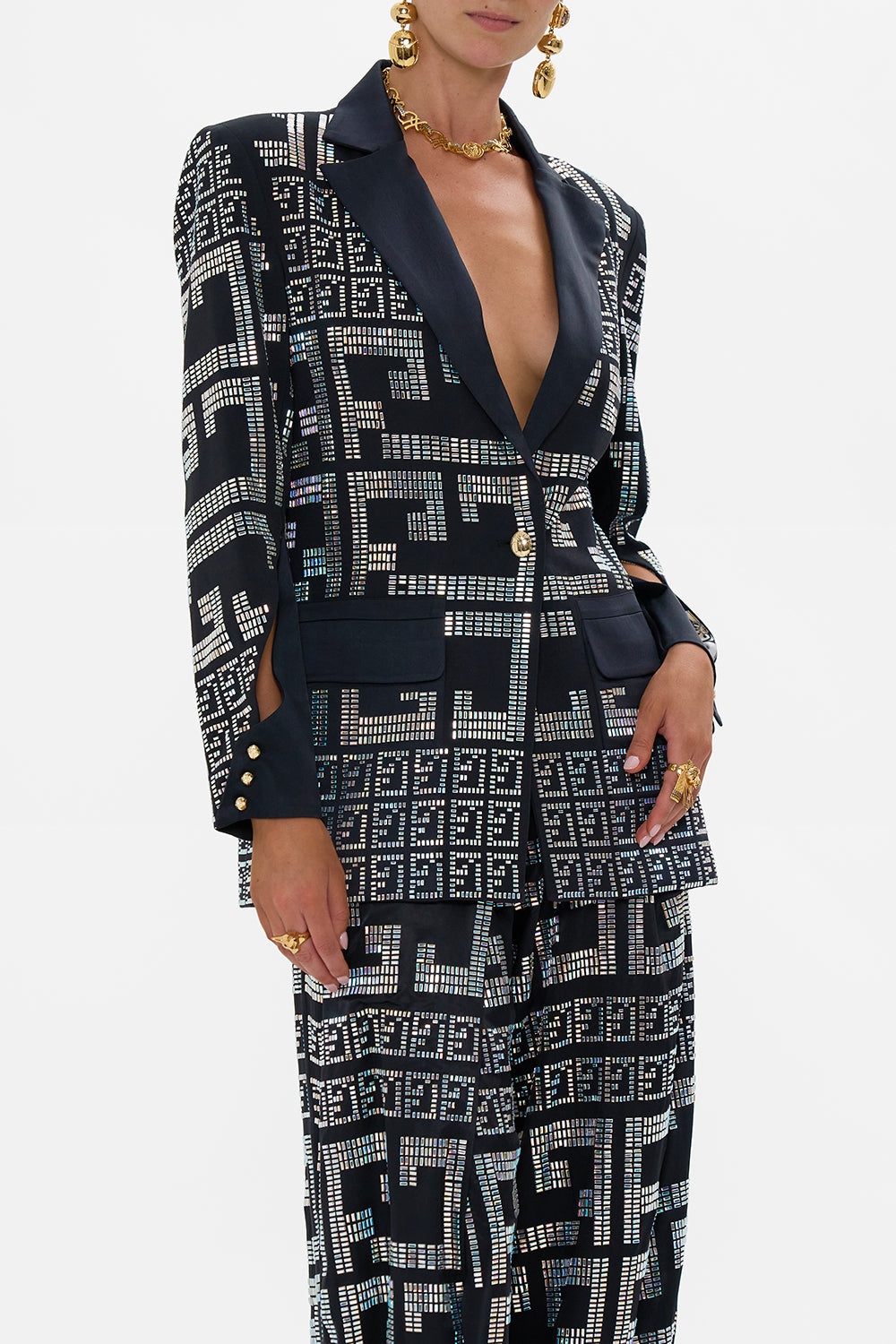 JACKET WITH SLEEVE CUT OUT DETAIL - 5