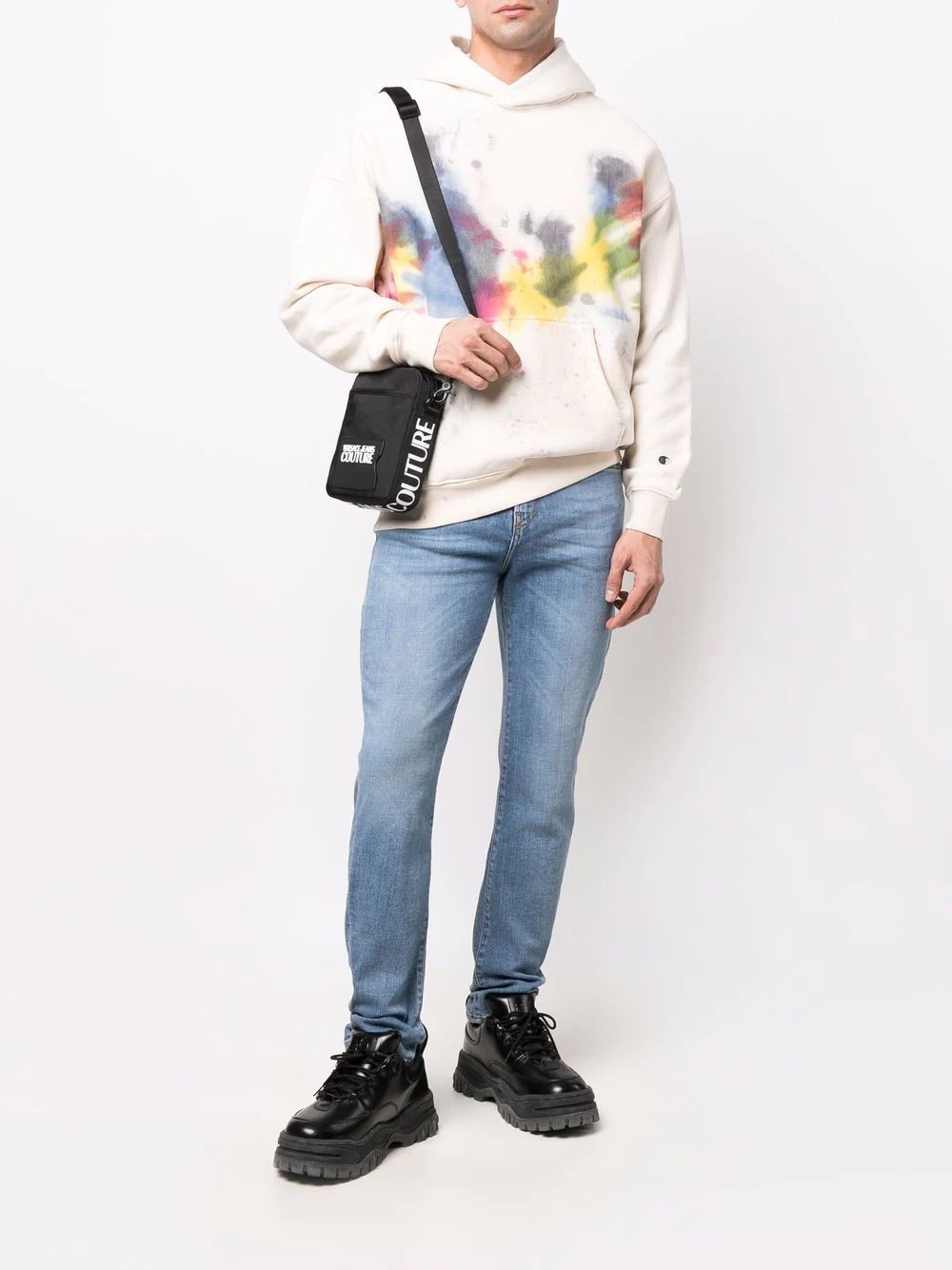 embossed-logo zipped messenger bag - 2