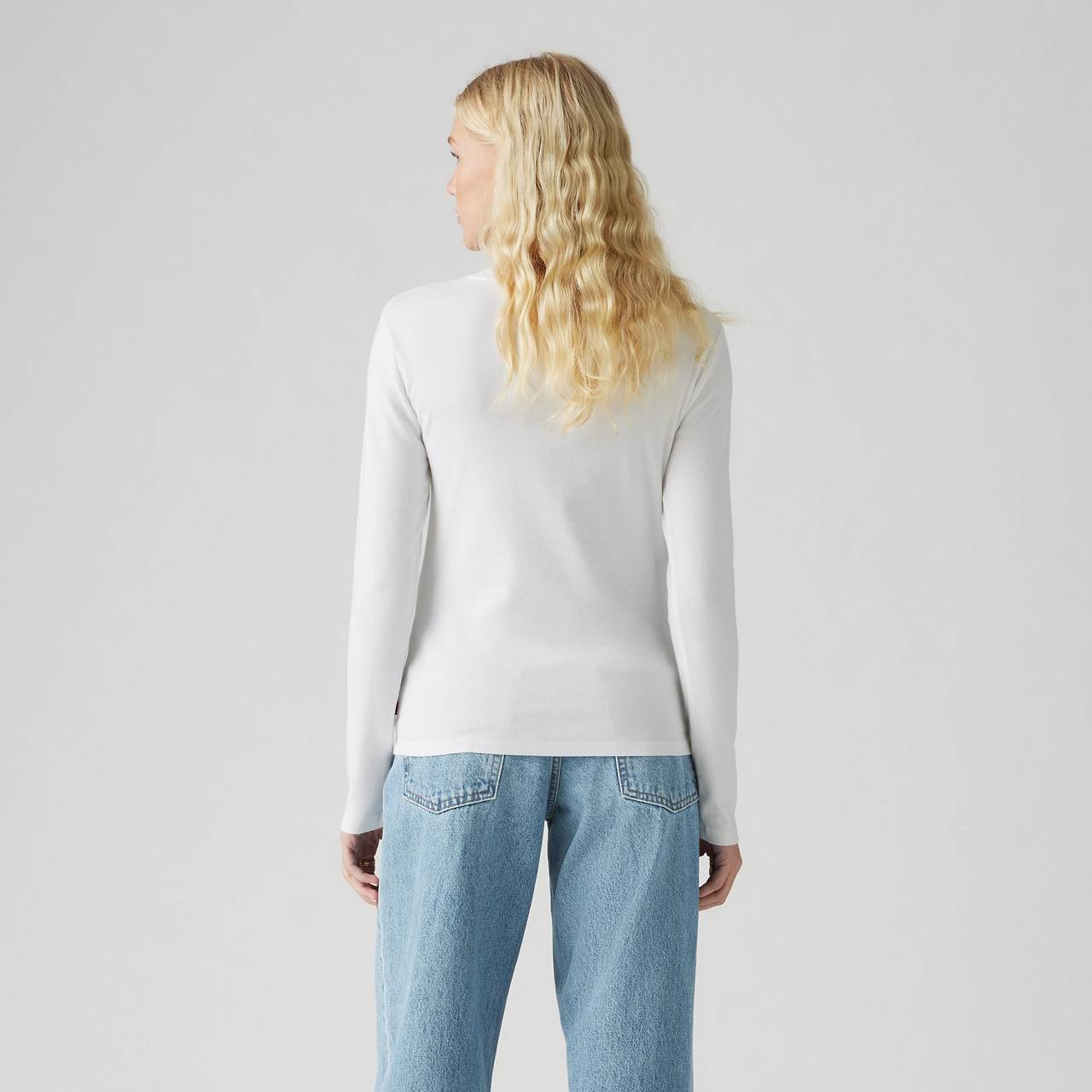 ESSENTIAL LONG SLEEVE T-SHIRT - 4